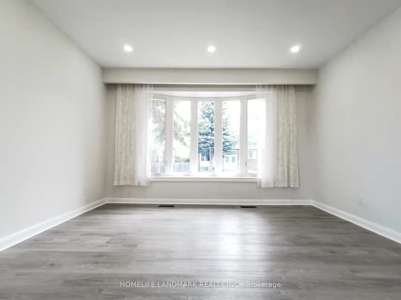 28 Benfer Rd, #Main