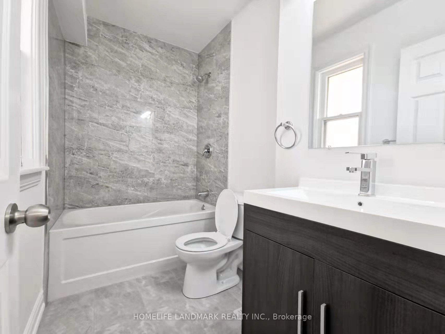 28 Benfer Rd, #Main