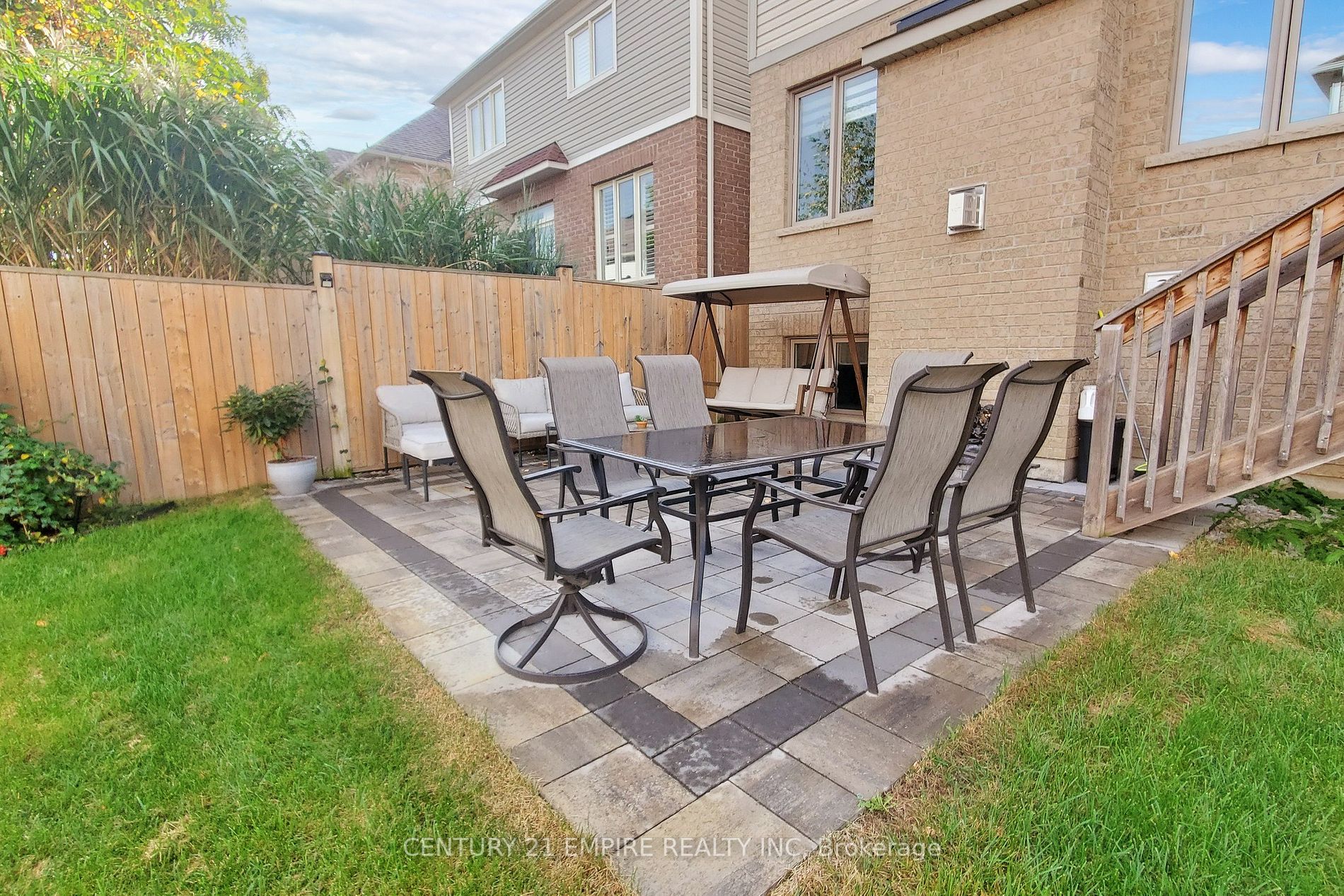 65 Cauthers Cres