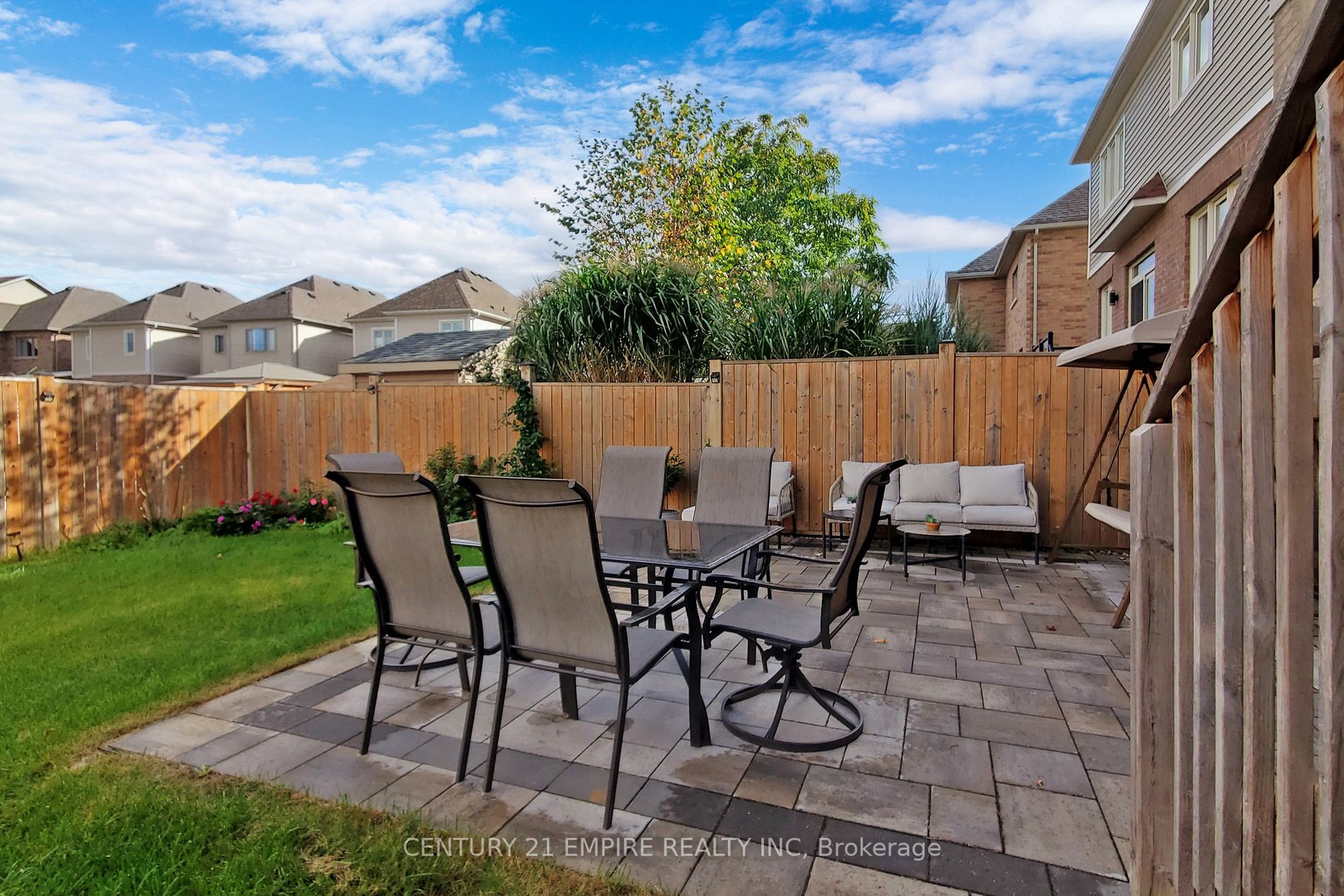 65 Cauthers Cres