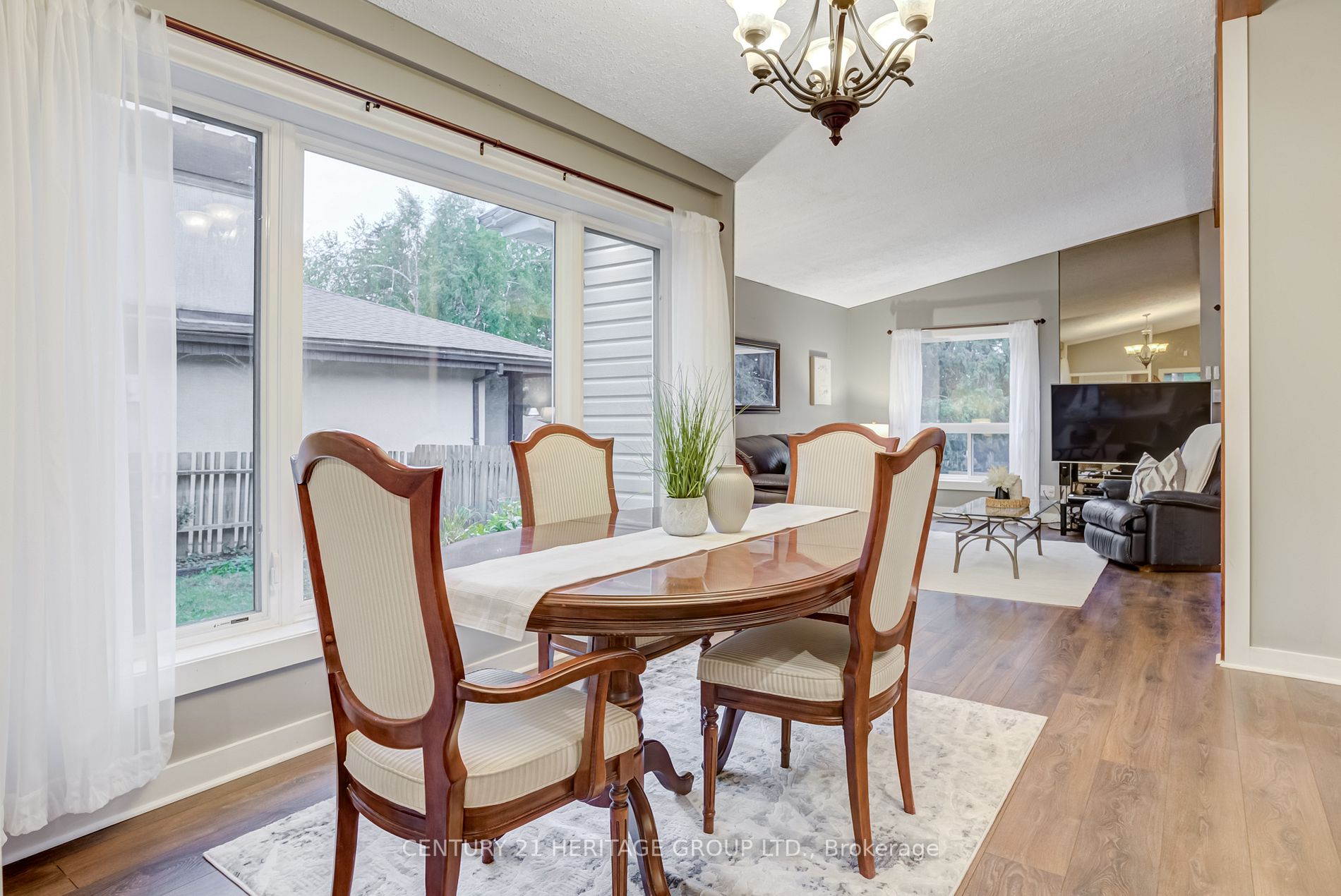67 Davidson Dr