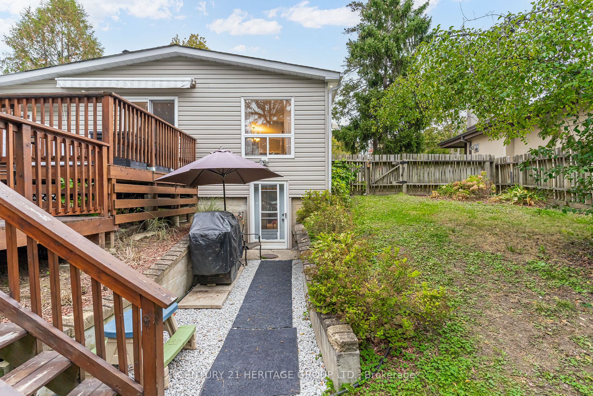 67 Davidson Dr