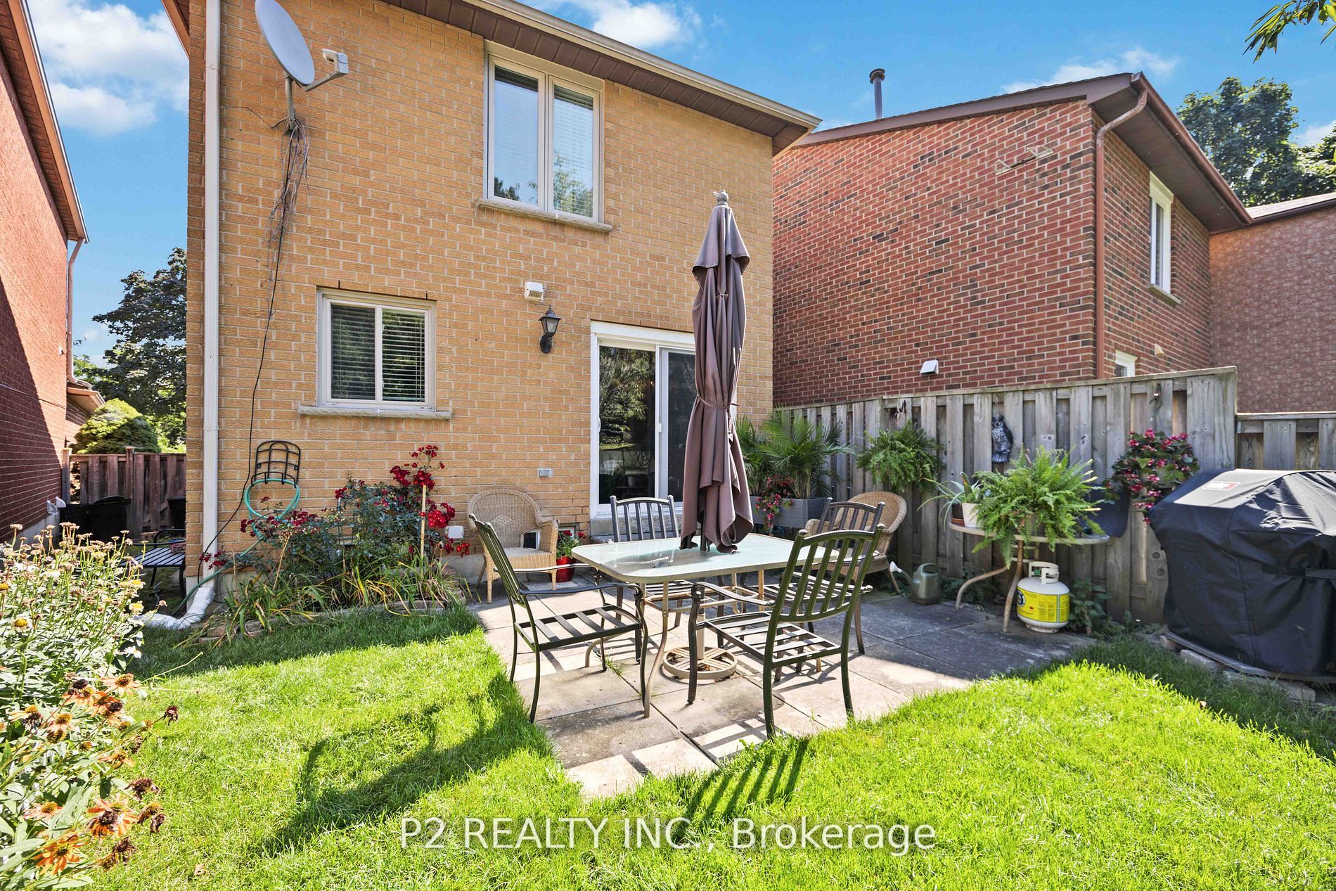 114 Campbell Ave