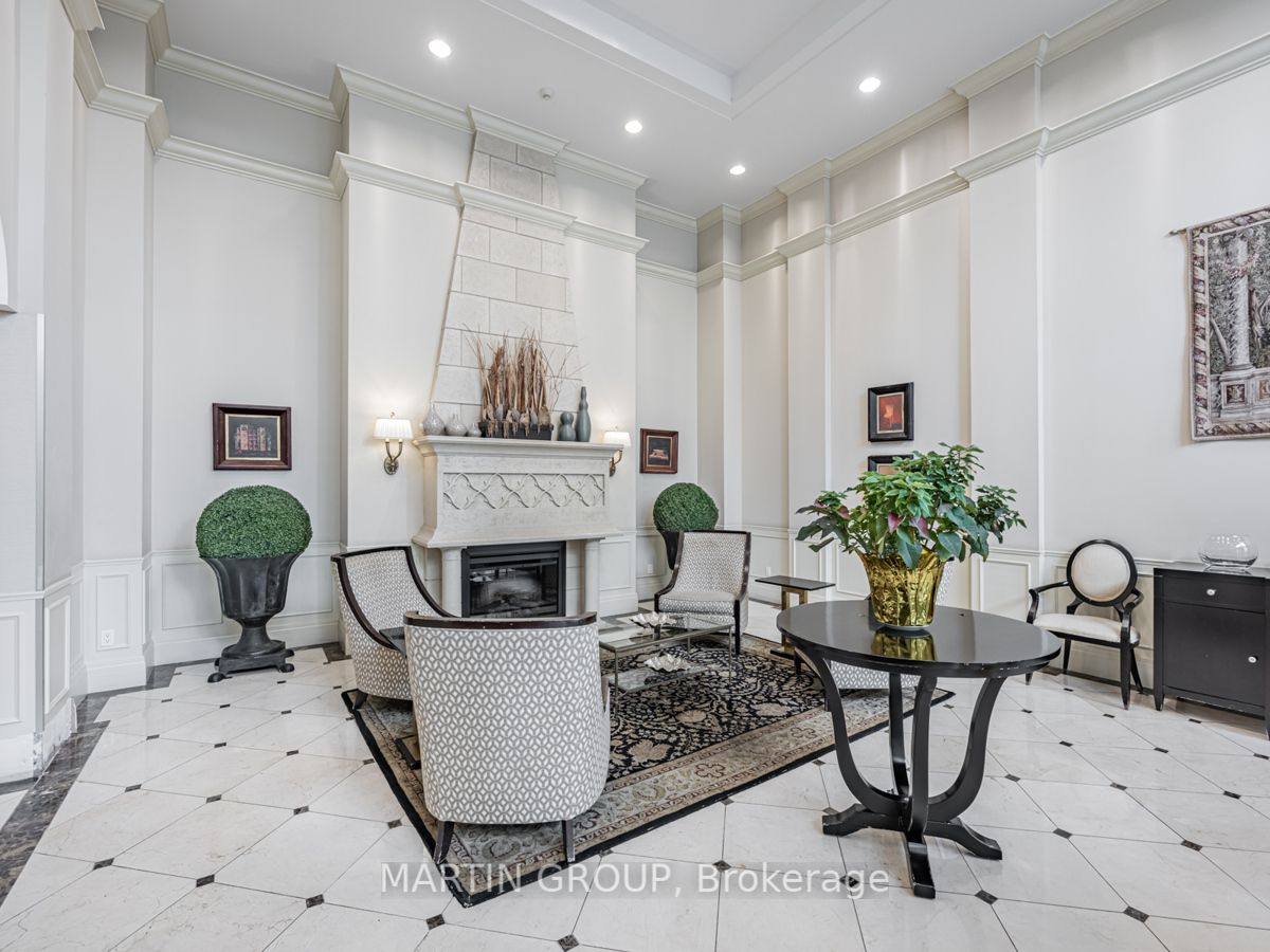310 Red Maple Rd, #309