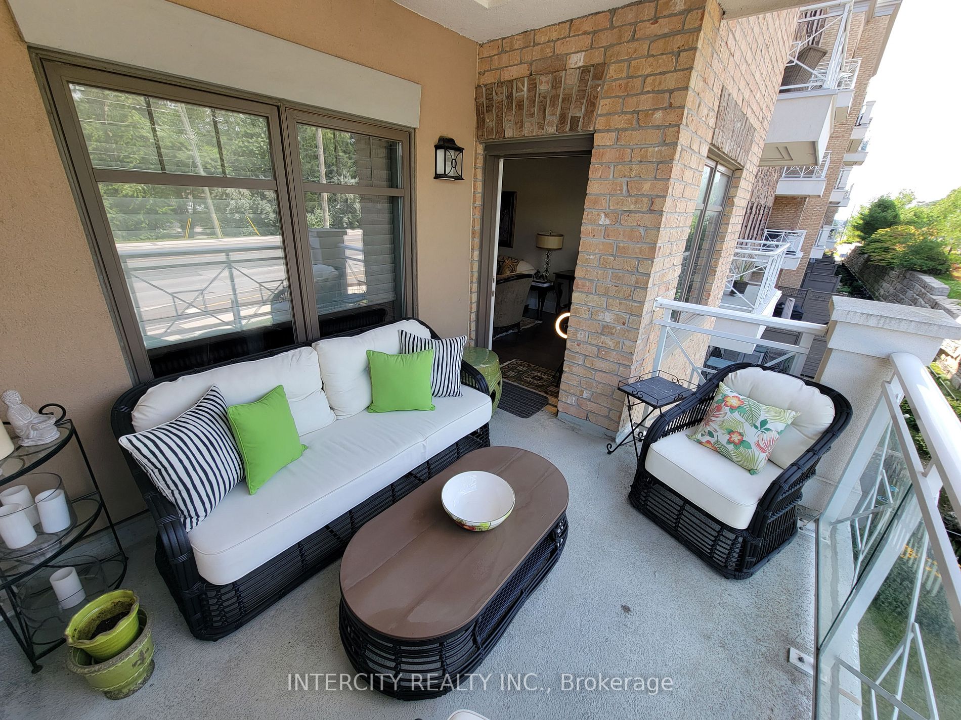 80 Burns Blvd, #235