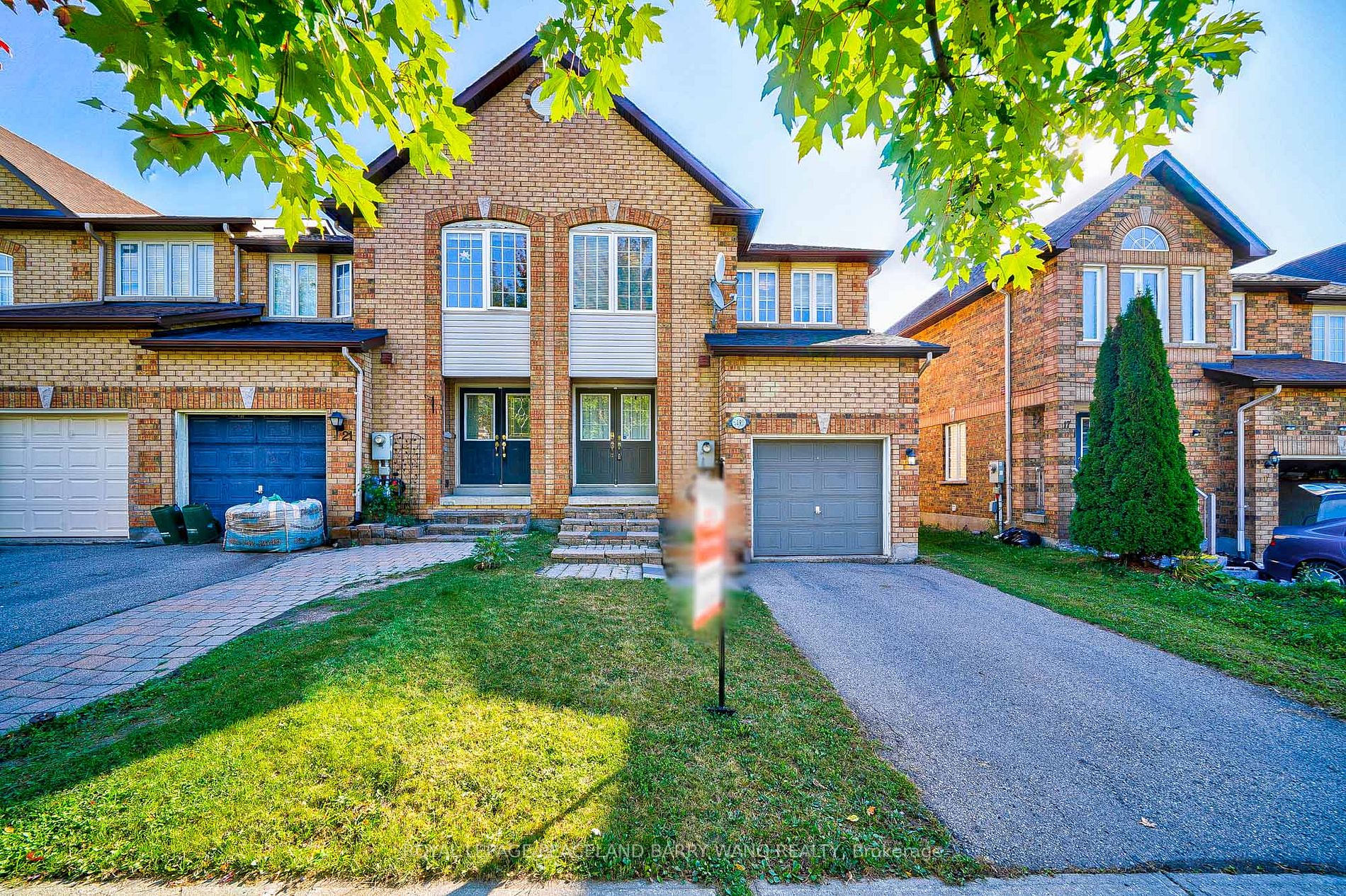 19 Auraglen St