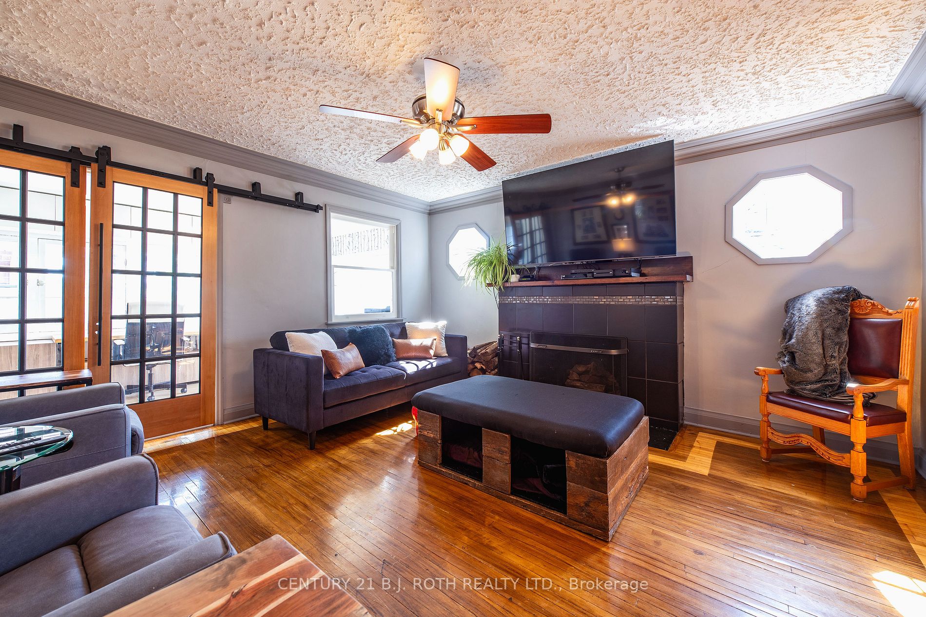 57 Hurd St