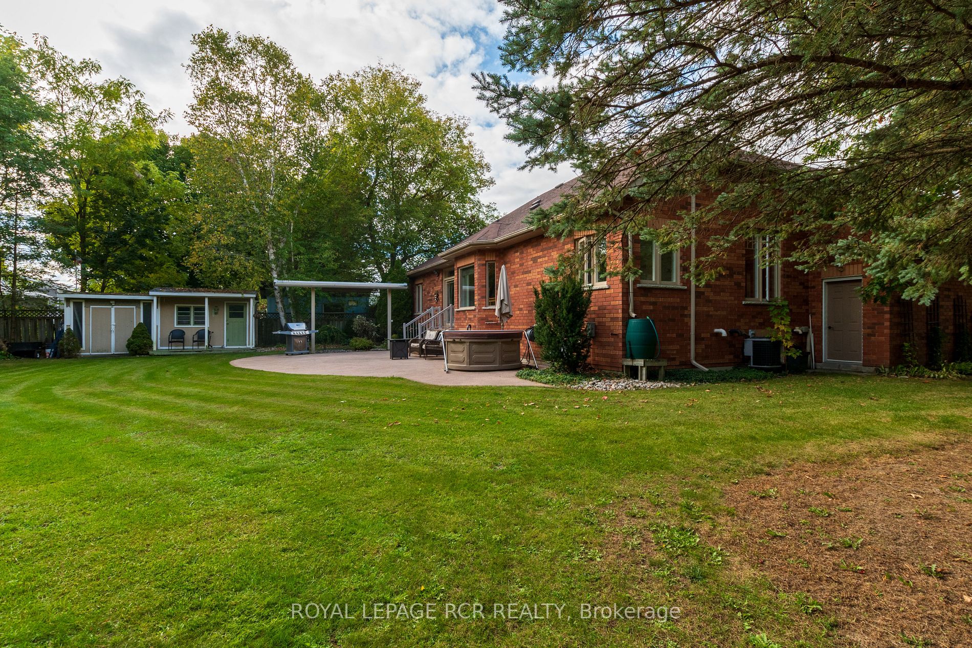 7 Rogers Rd