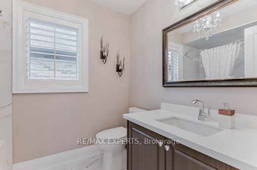 167 Chelsea Cres
