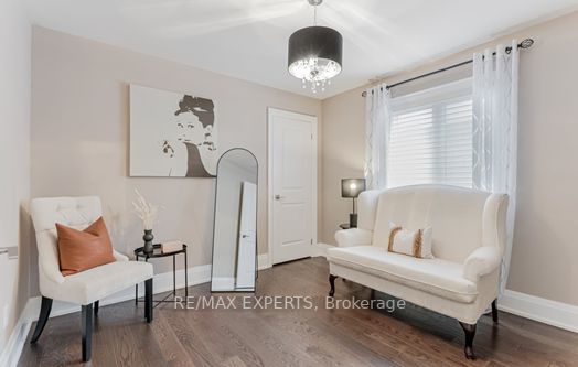167 Chelsea Cres
