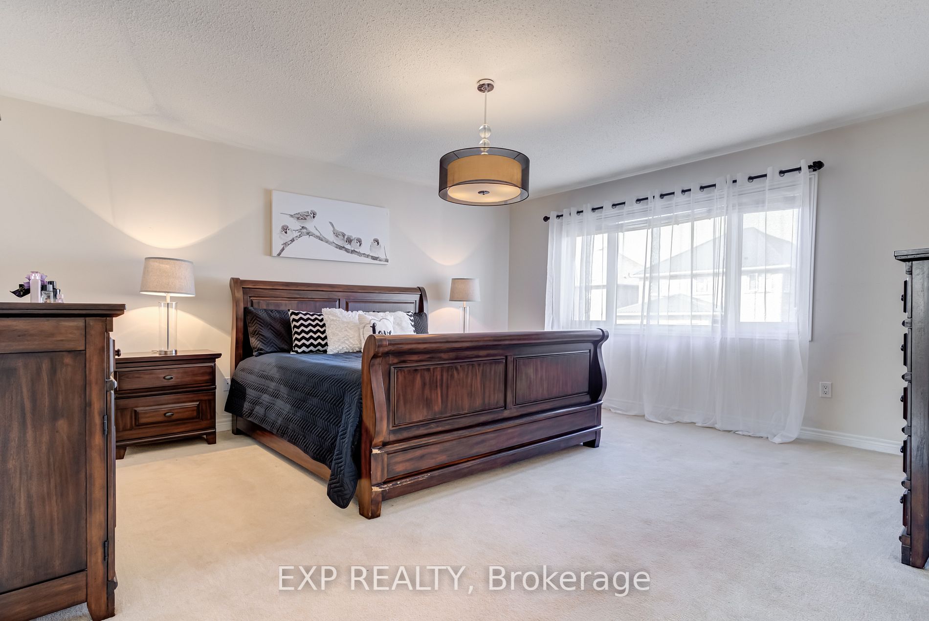 189 Chayna Cres
