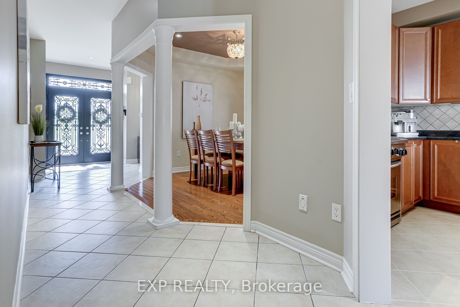 189 Chayna Cres