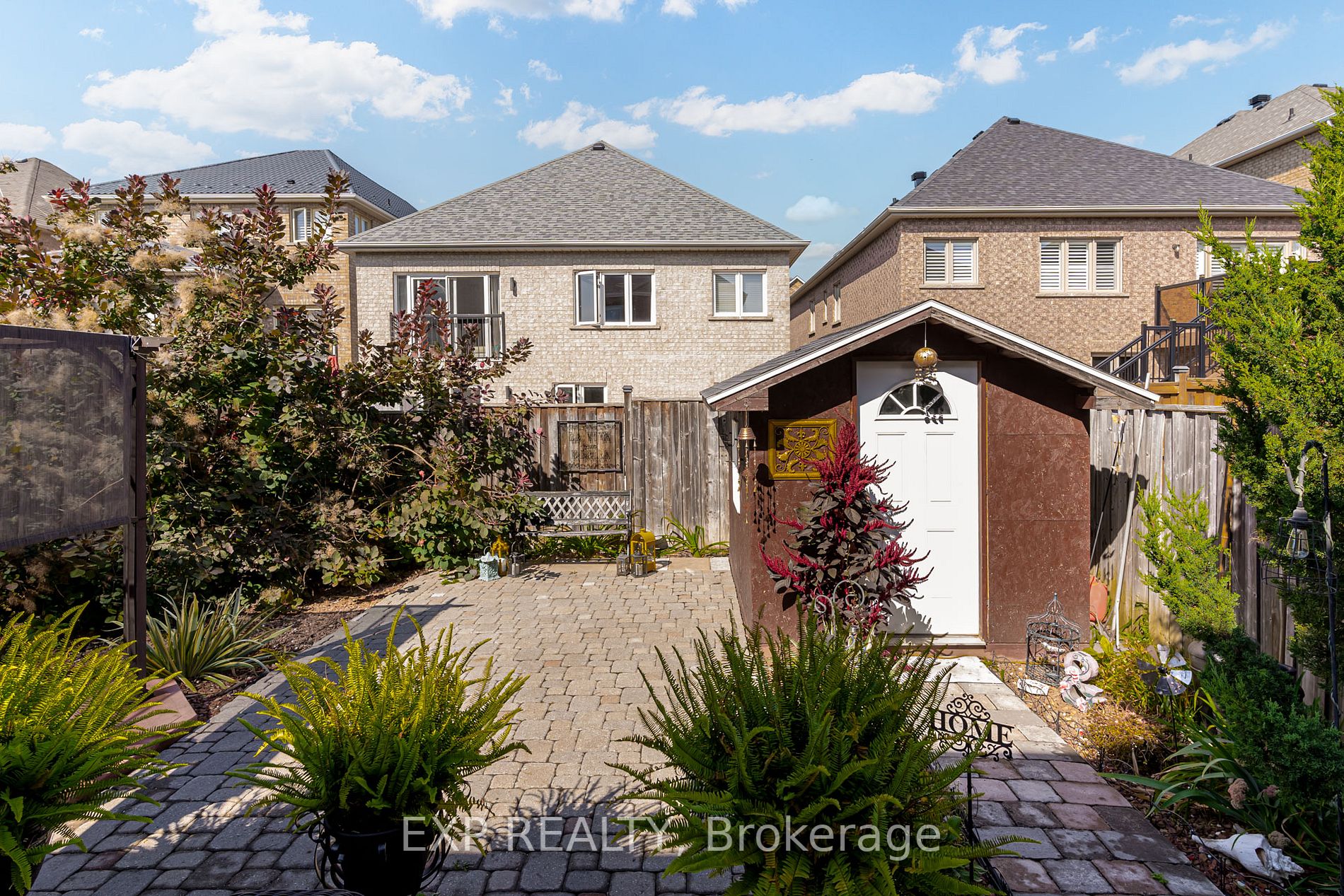 189 Chayna Cres