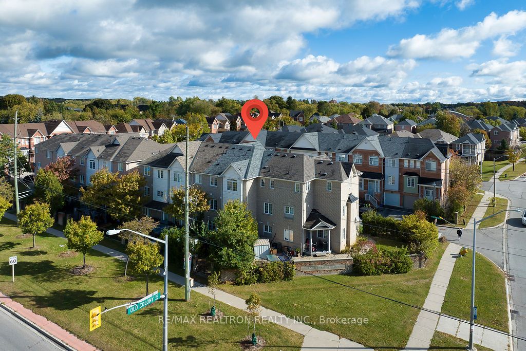 10 Old Colony Road, #22