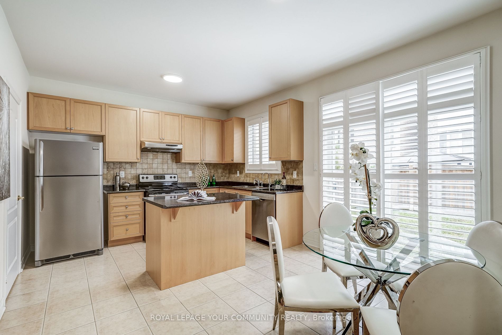 46 Edgehill Avenue