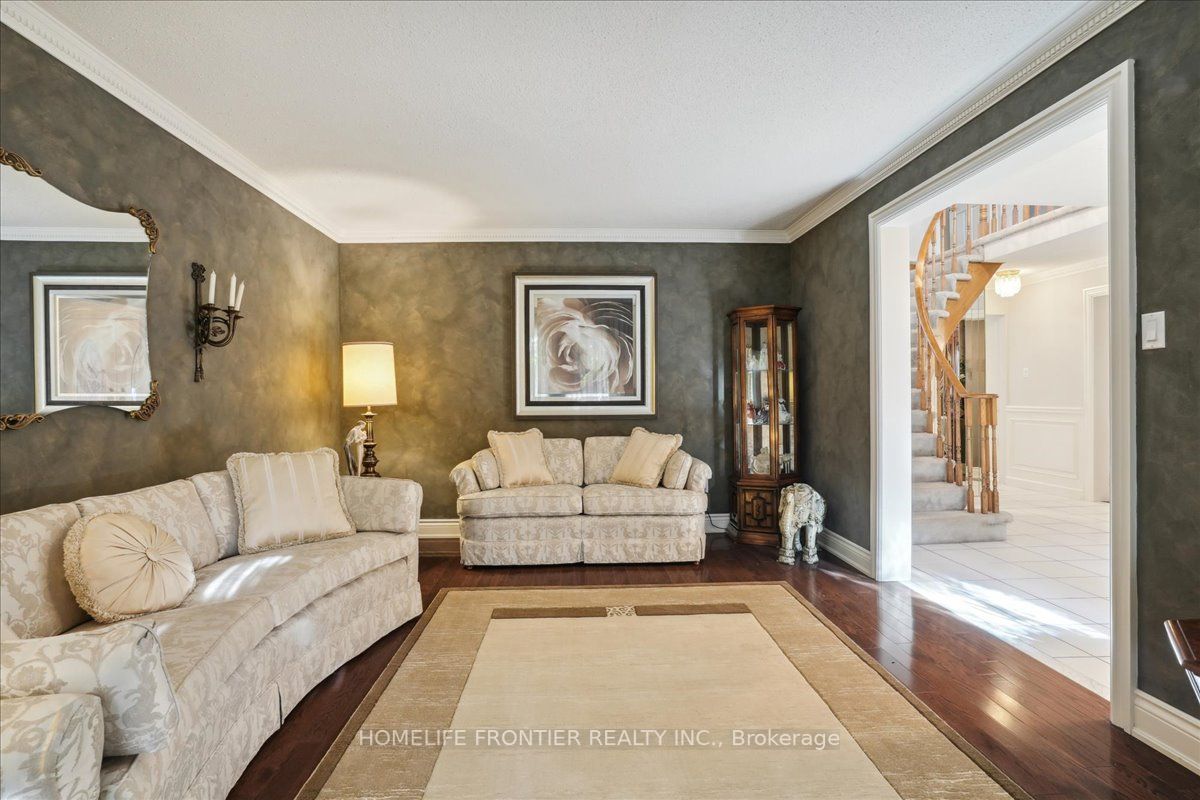 3 Pickett Crescent