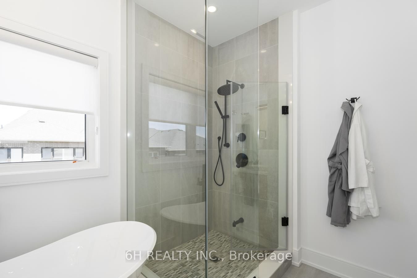 32 Mckean Dr