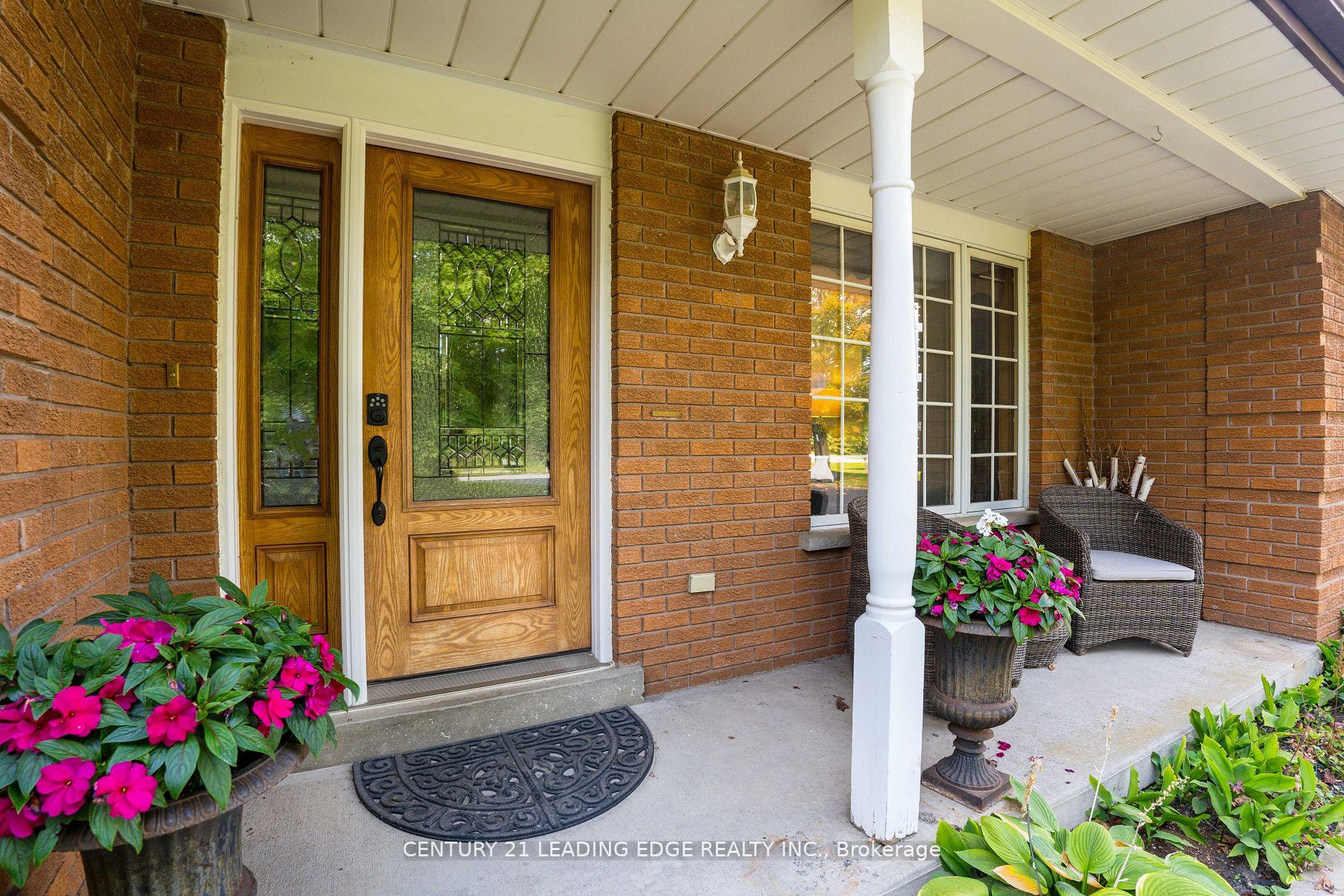 10 Lapier St