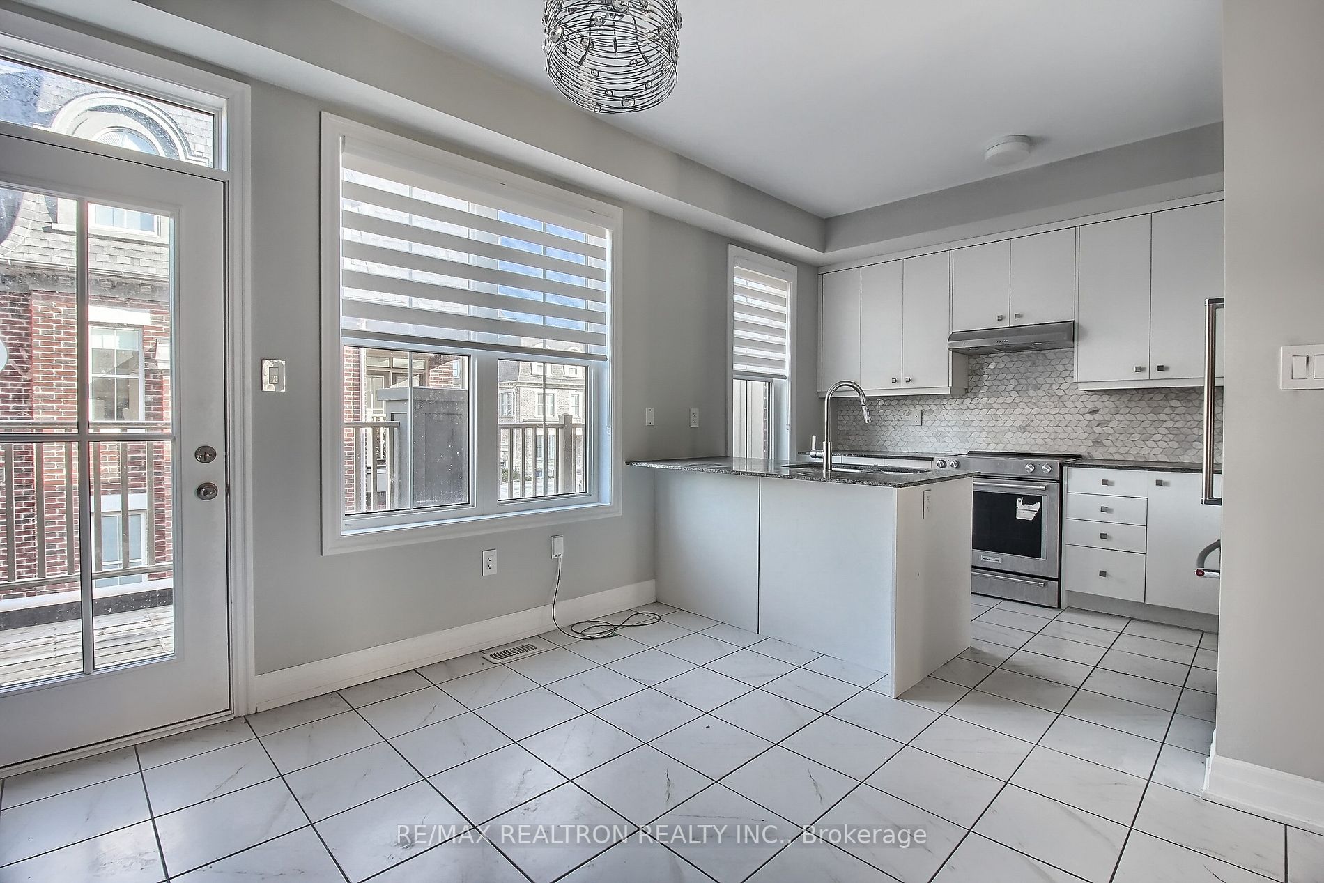 8 Church St, #6