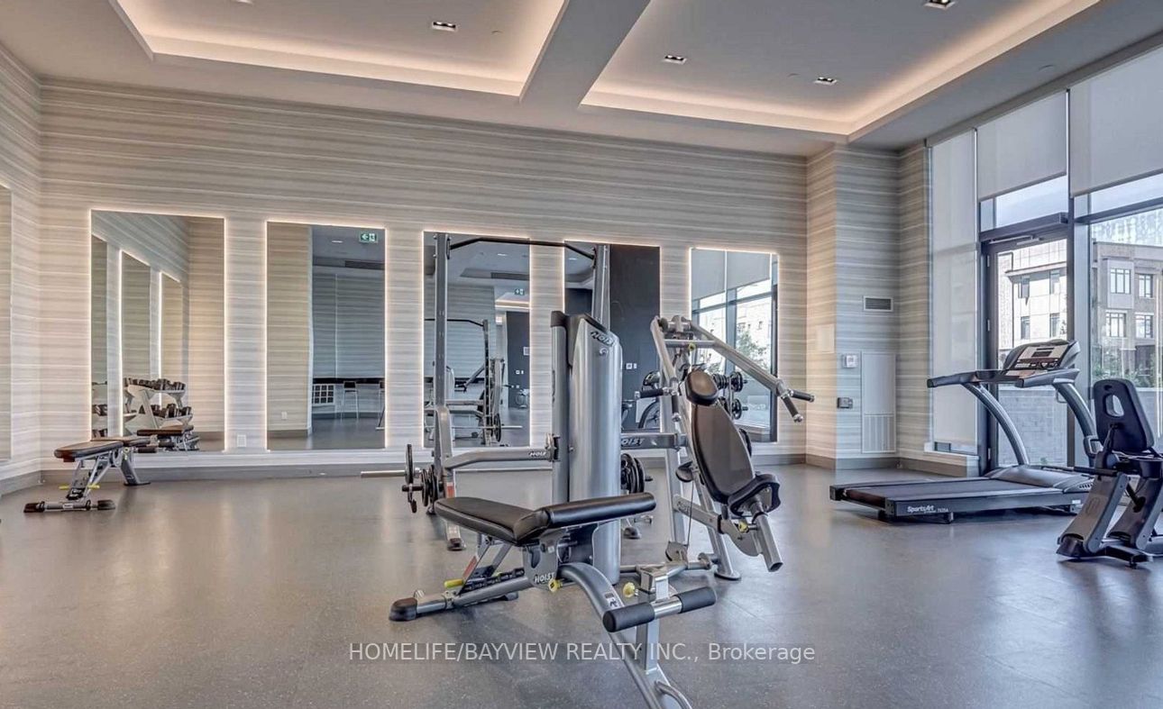 100 Eagle Rock Way, #808