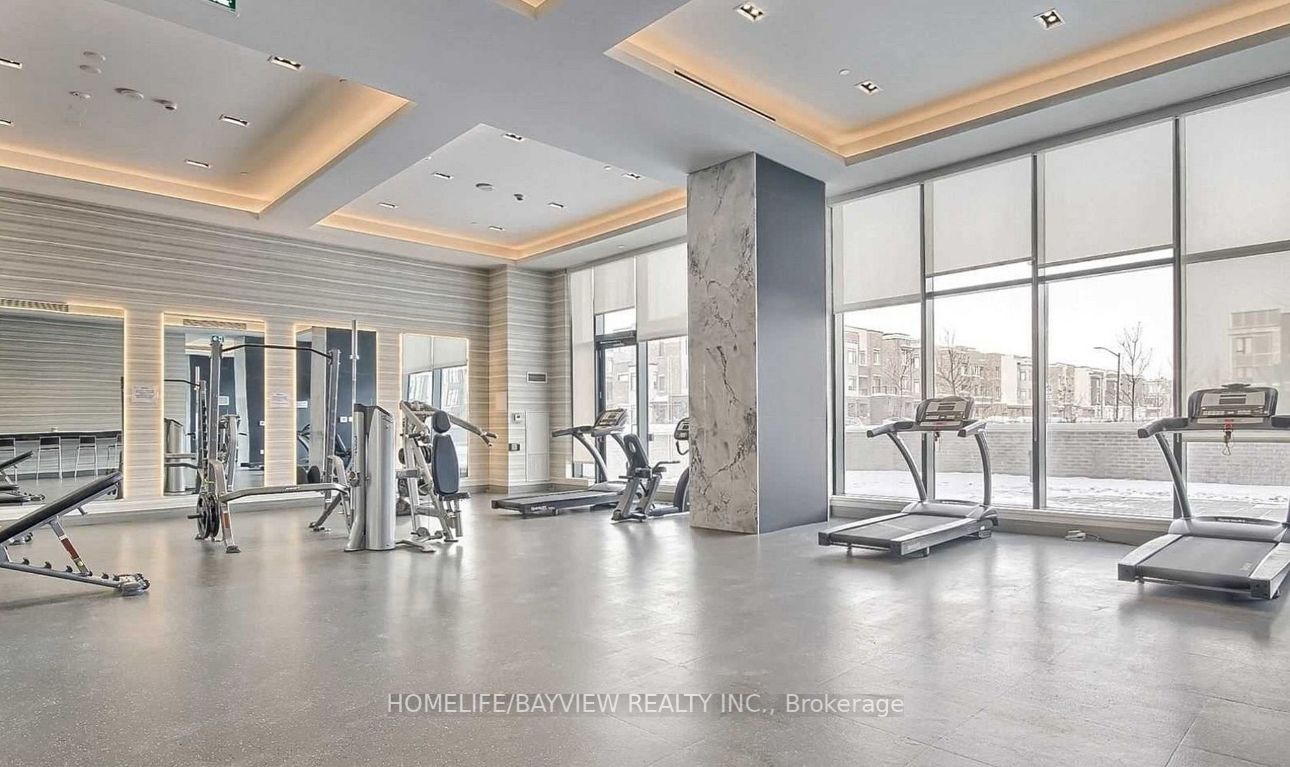 100 Eagle Rock Way, #808