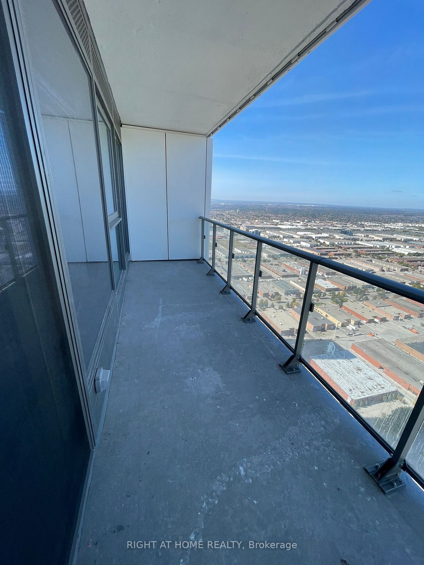 1000 Portage Pkwy, #5015