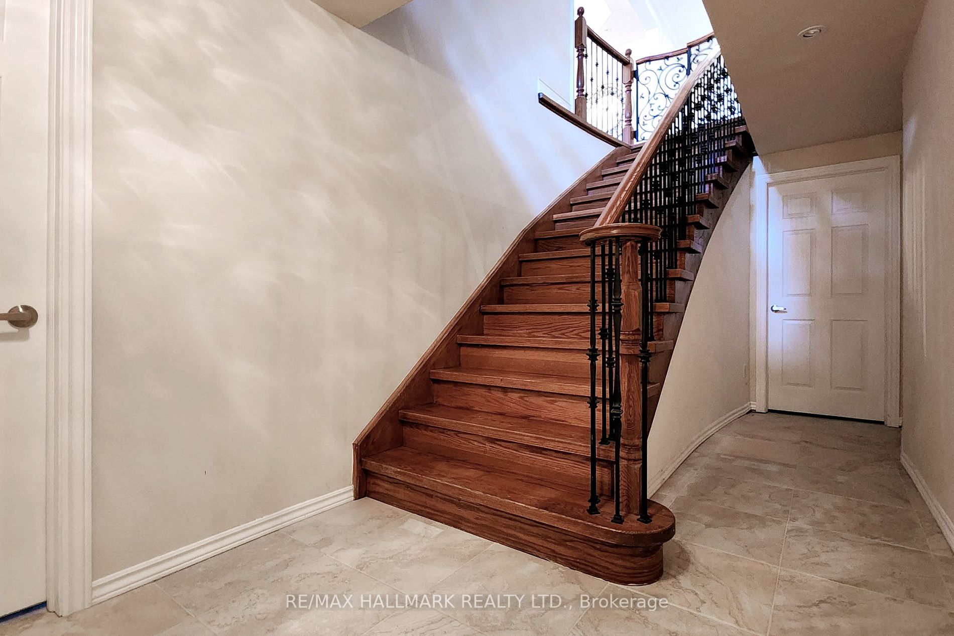 176 Brookside Rd