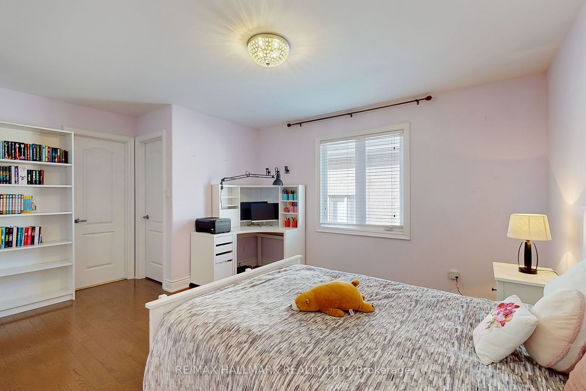 176 Brookside Rd