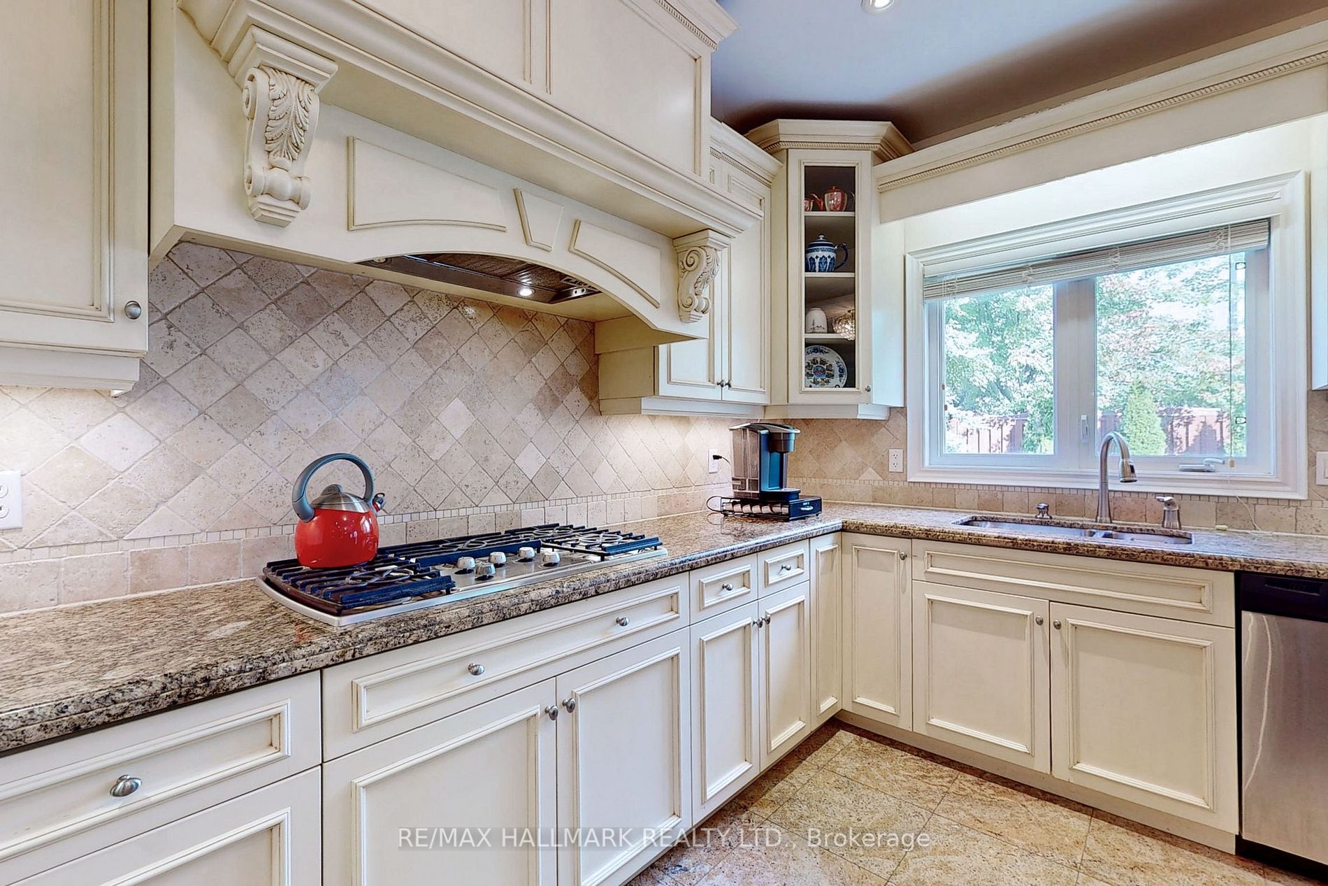 176 Brookside Rd