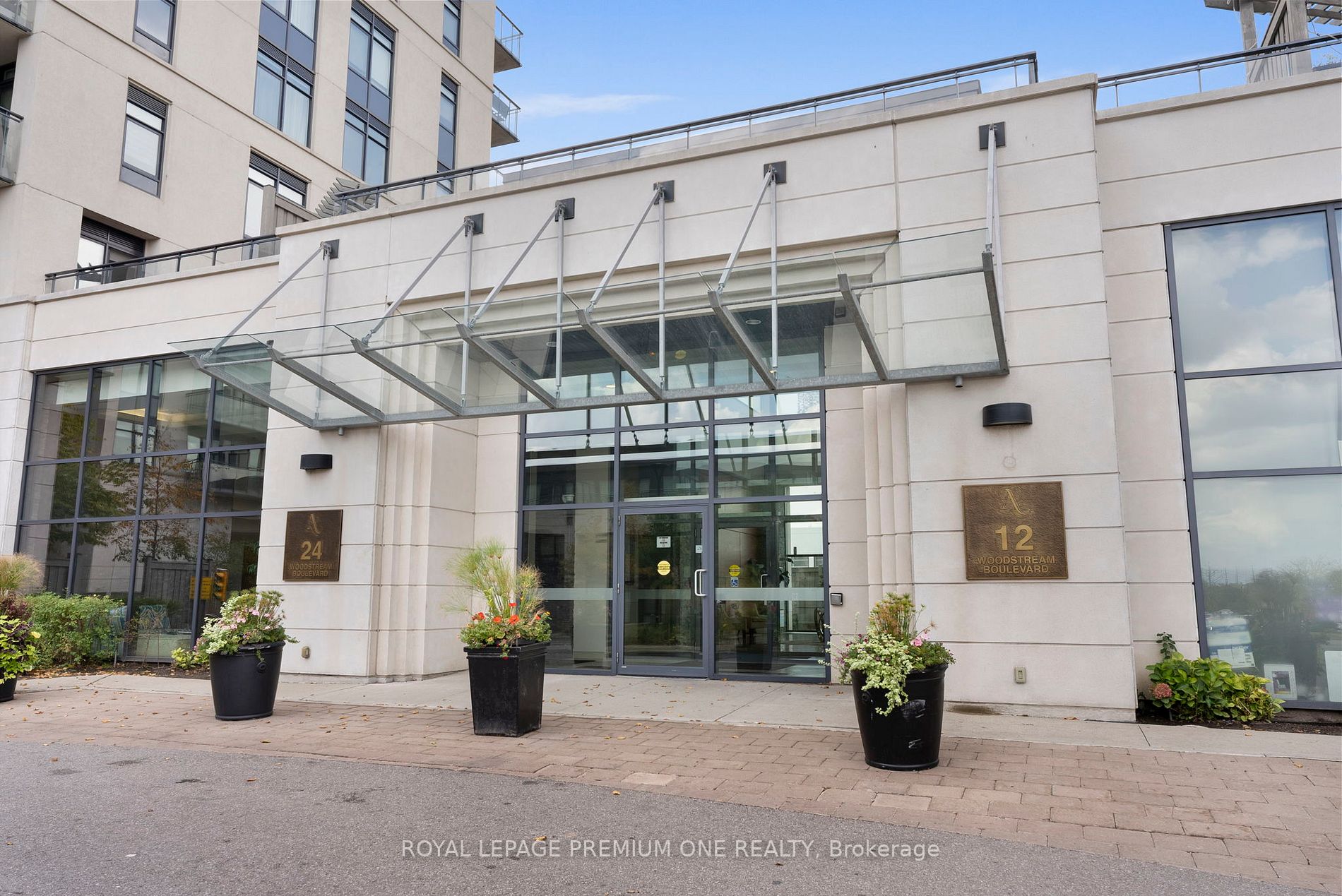 24 Woodstream Blvd, #310