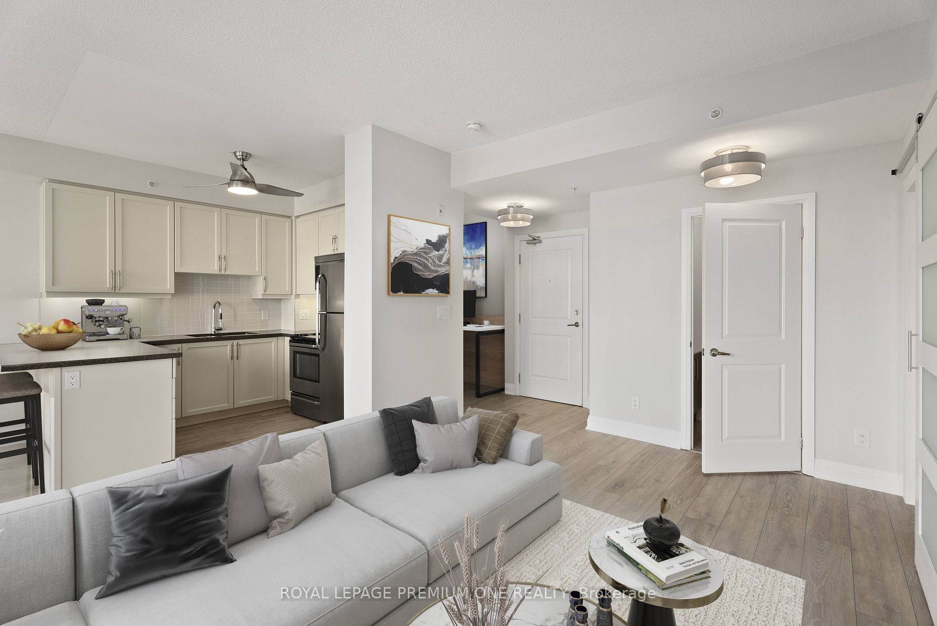 24 Woodstream Blvd, #310