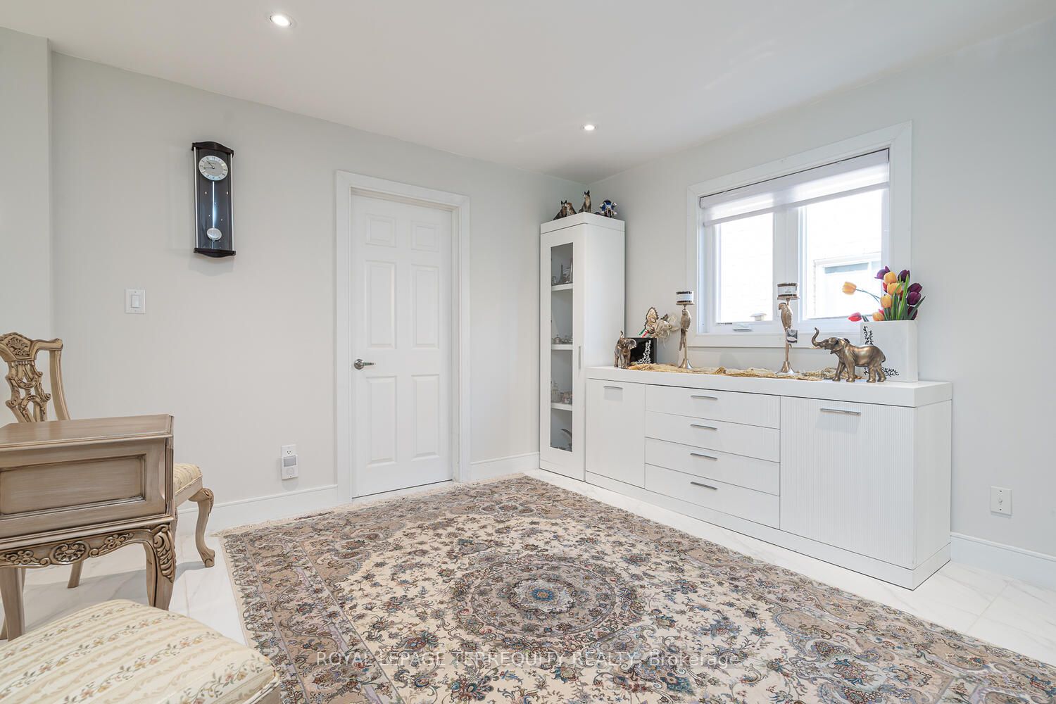 14 Lynngrove Cres