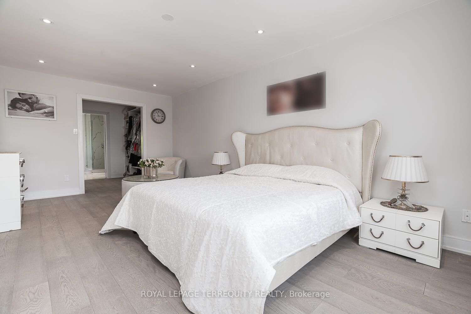 14 Lynngrove Cres