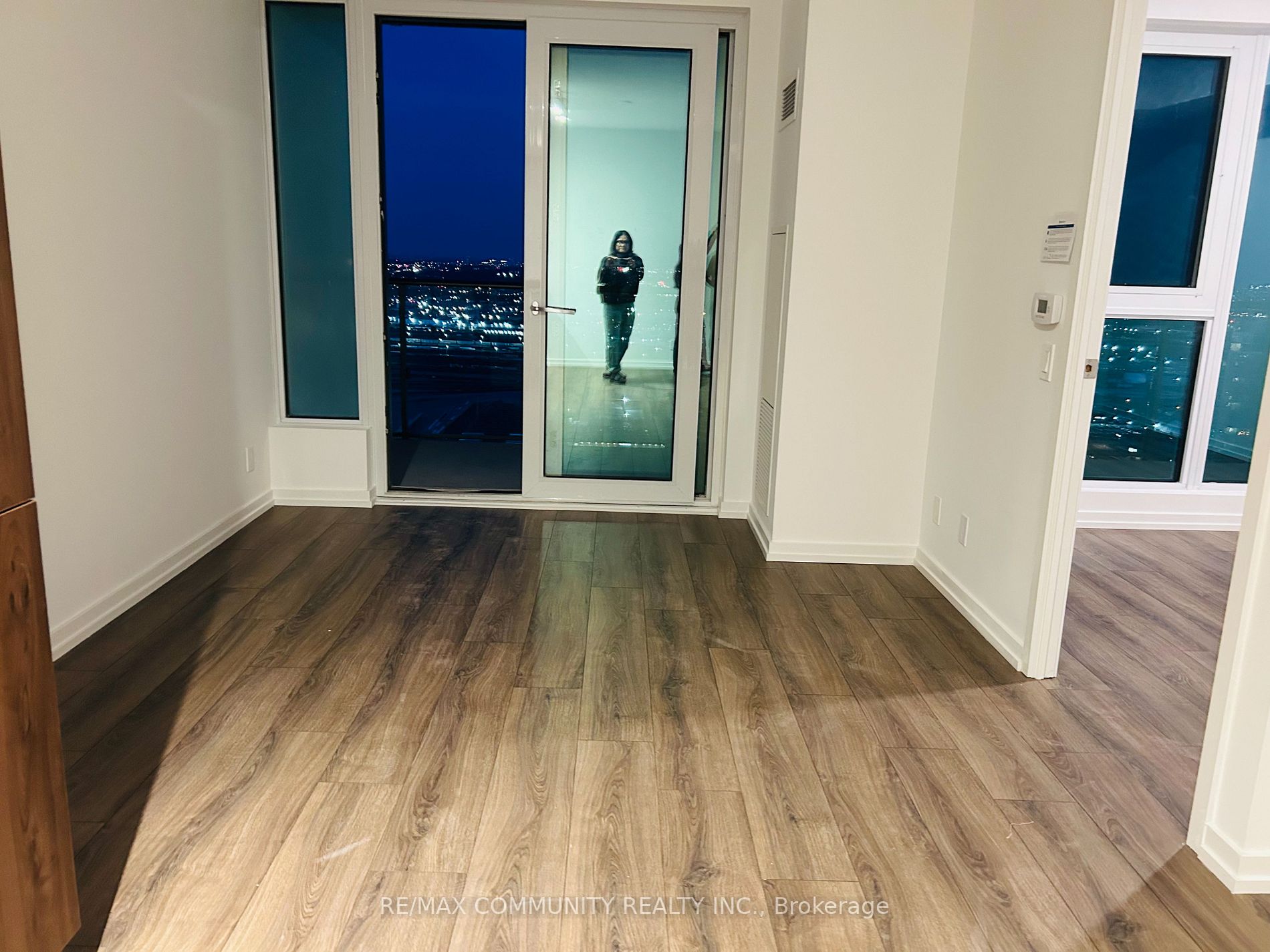 7890 Jane Street, #5111