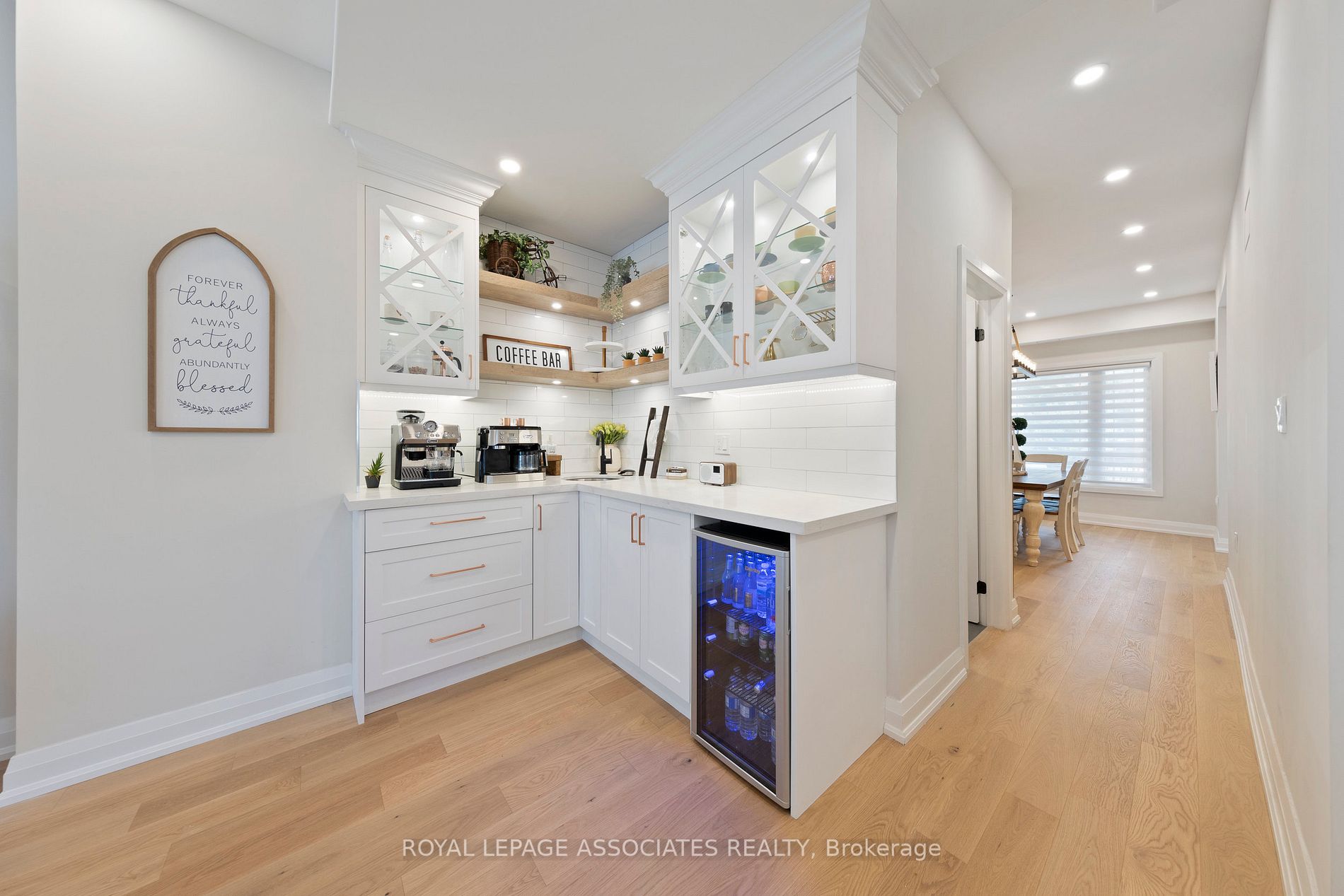 810 Montsell Avenue