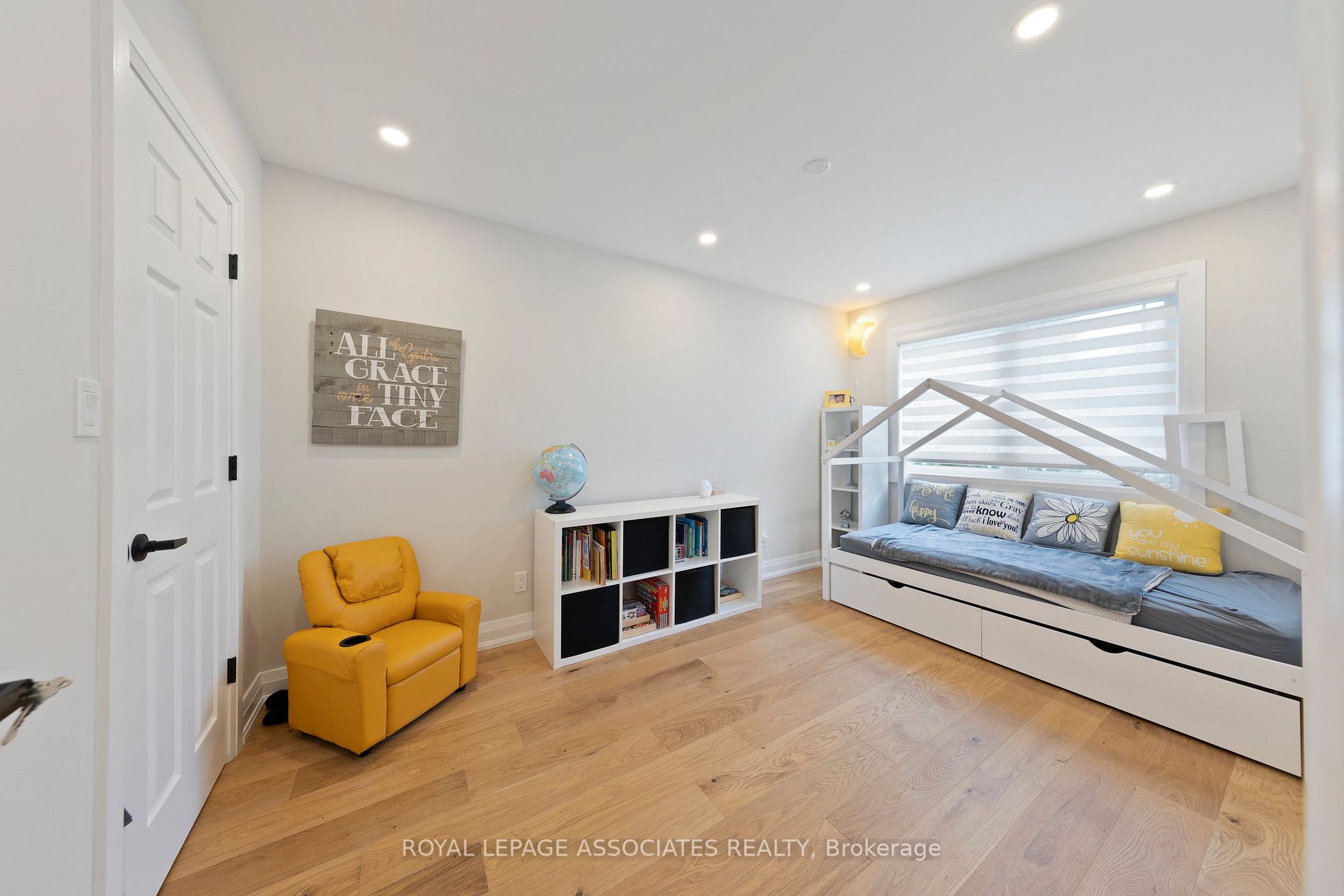810 Montsell Avenue