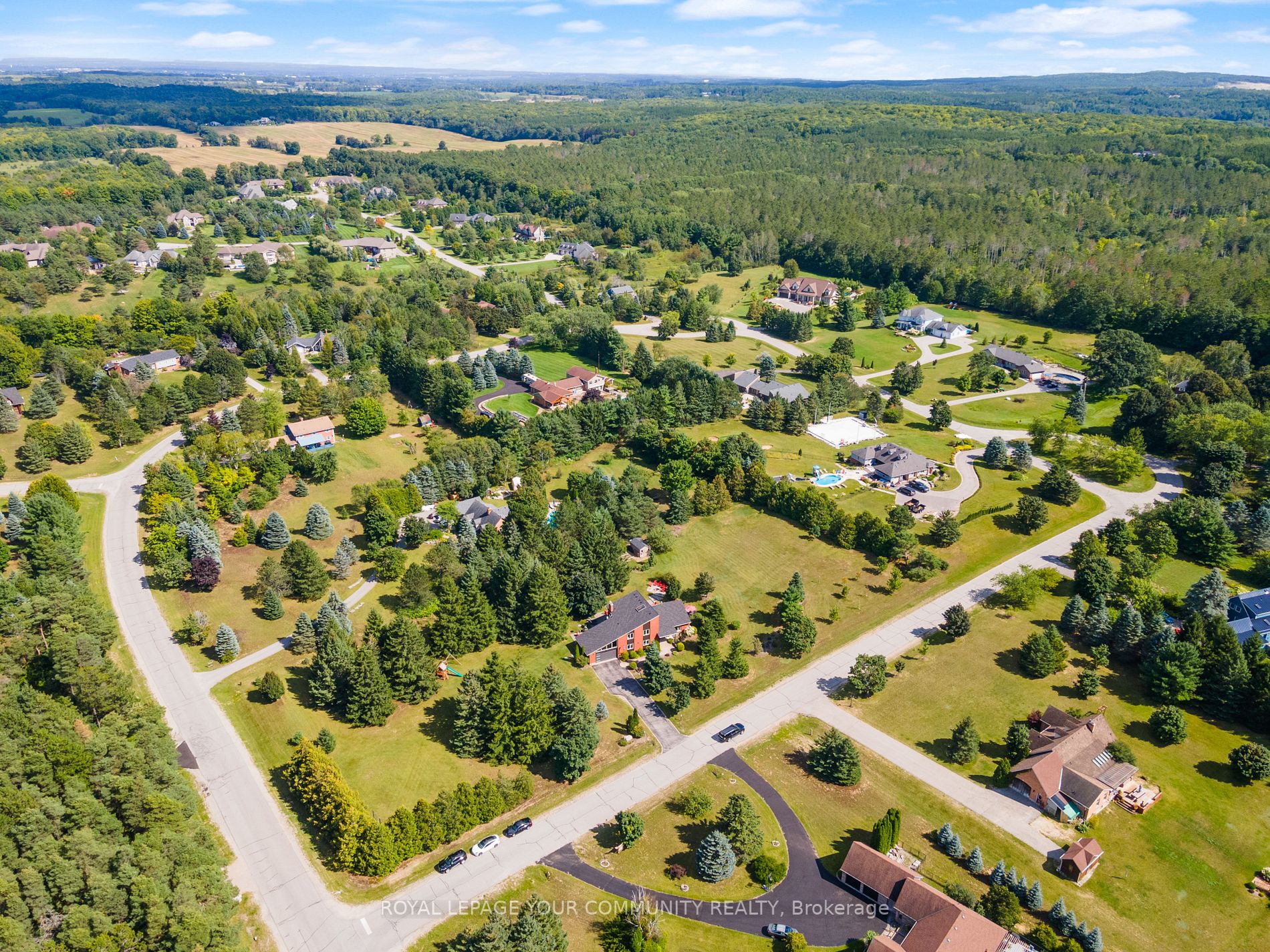 6 Silver Spring Cres
