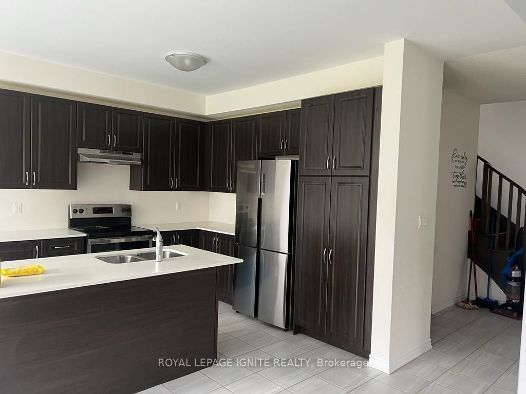 39 Jonkman Blvd
