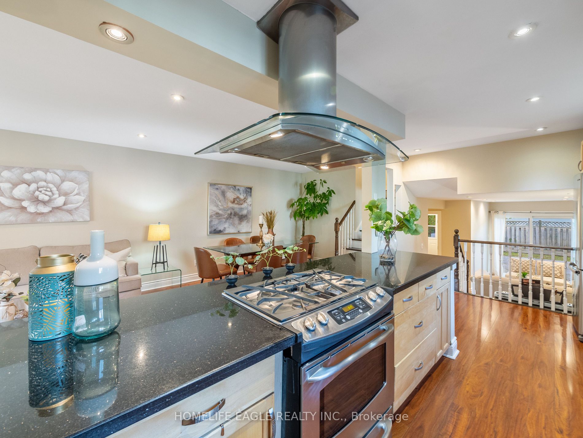 52 Lillooet Cres