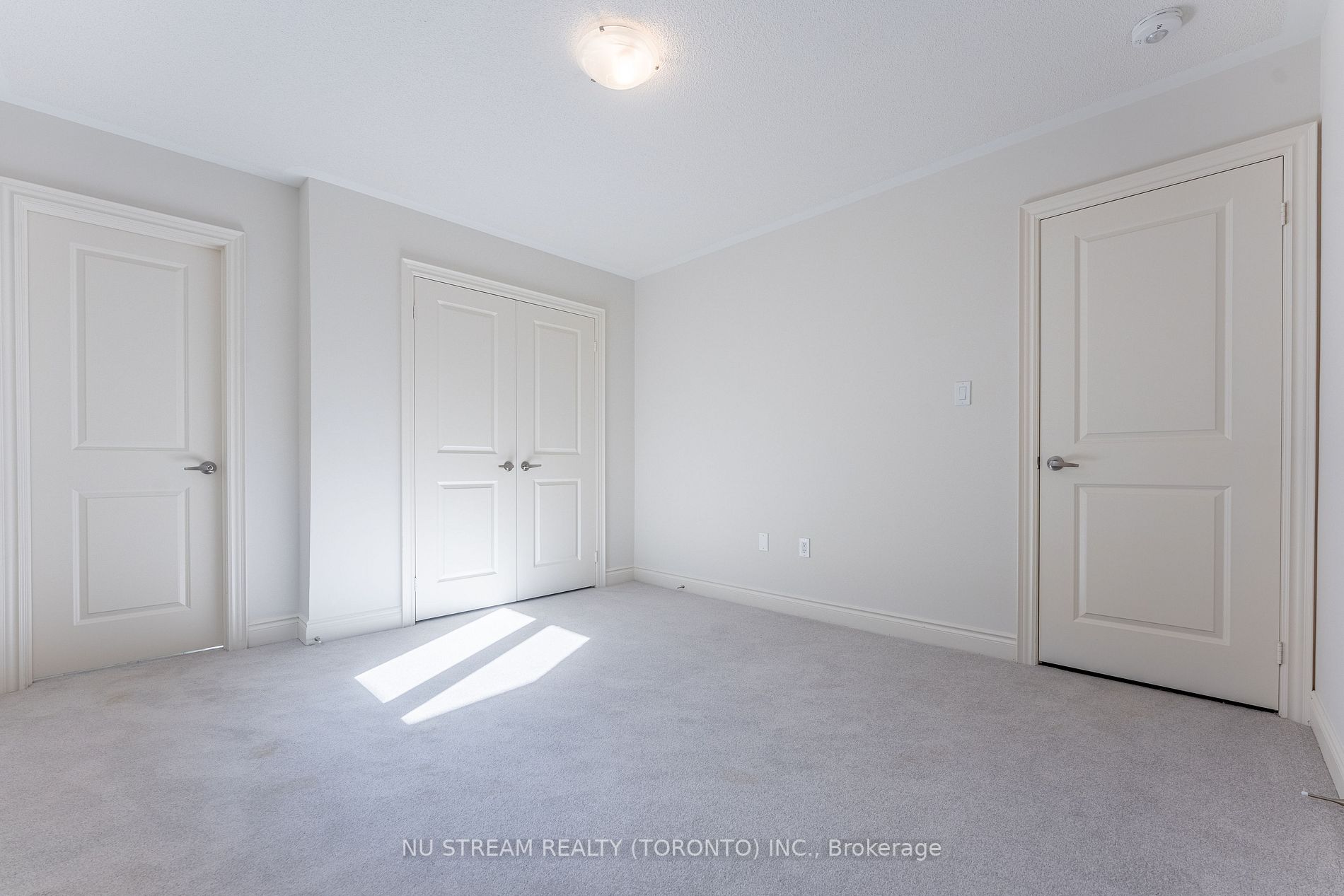218 Fallharvest Way