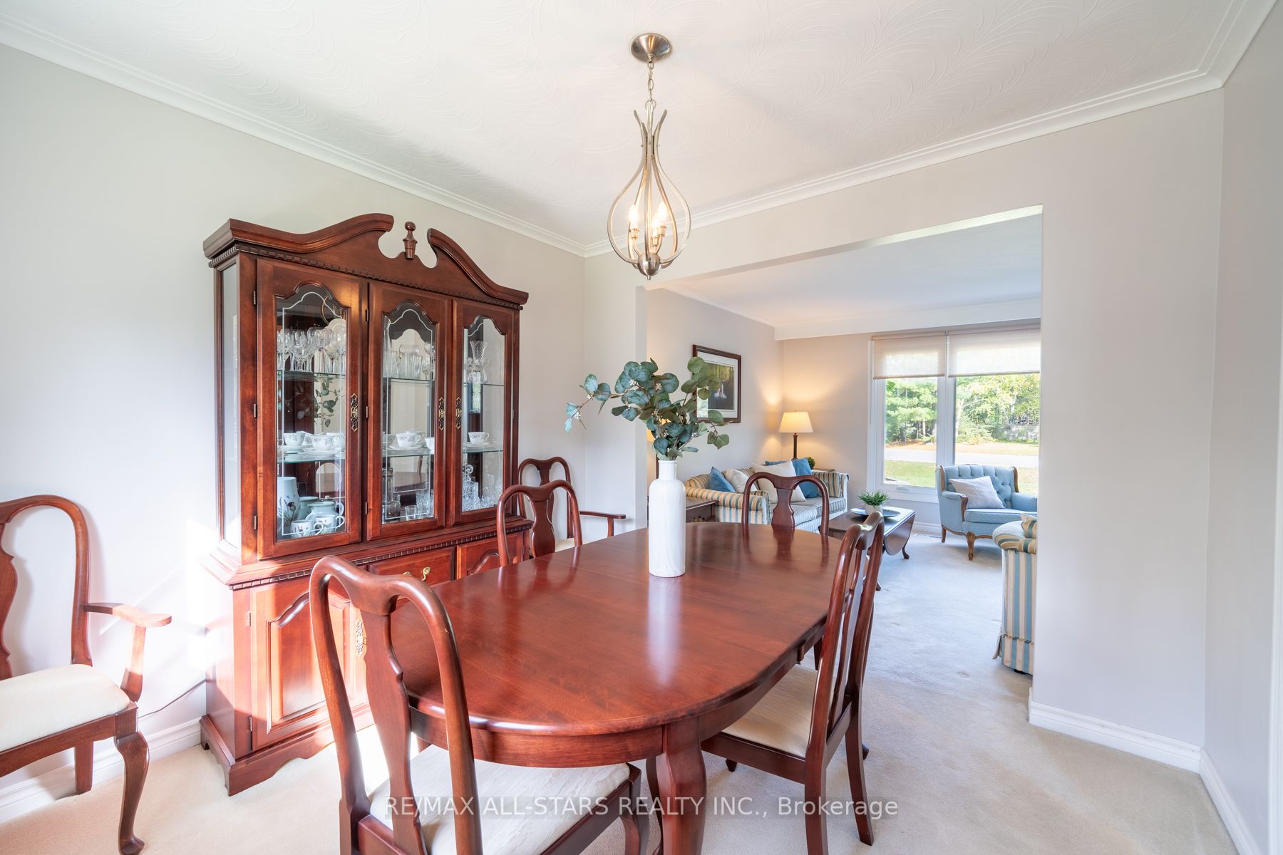 2 High Point Dr