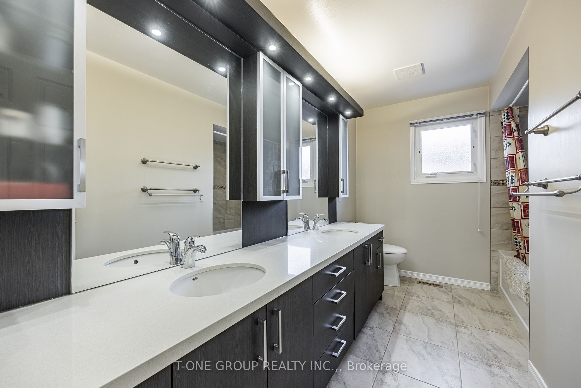25 Bendamere Cres