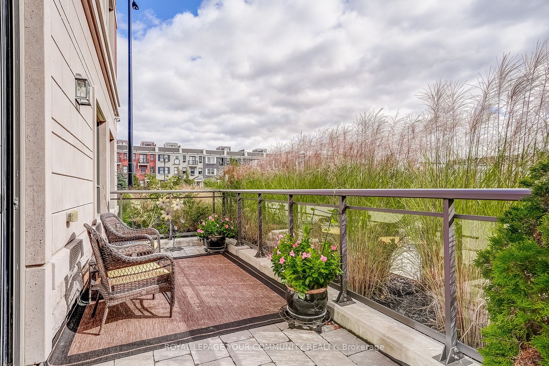 25 Baker Hill Blvd, #107