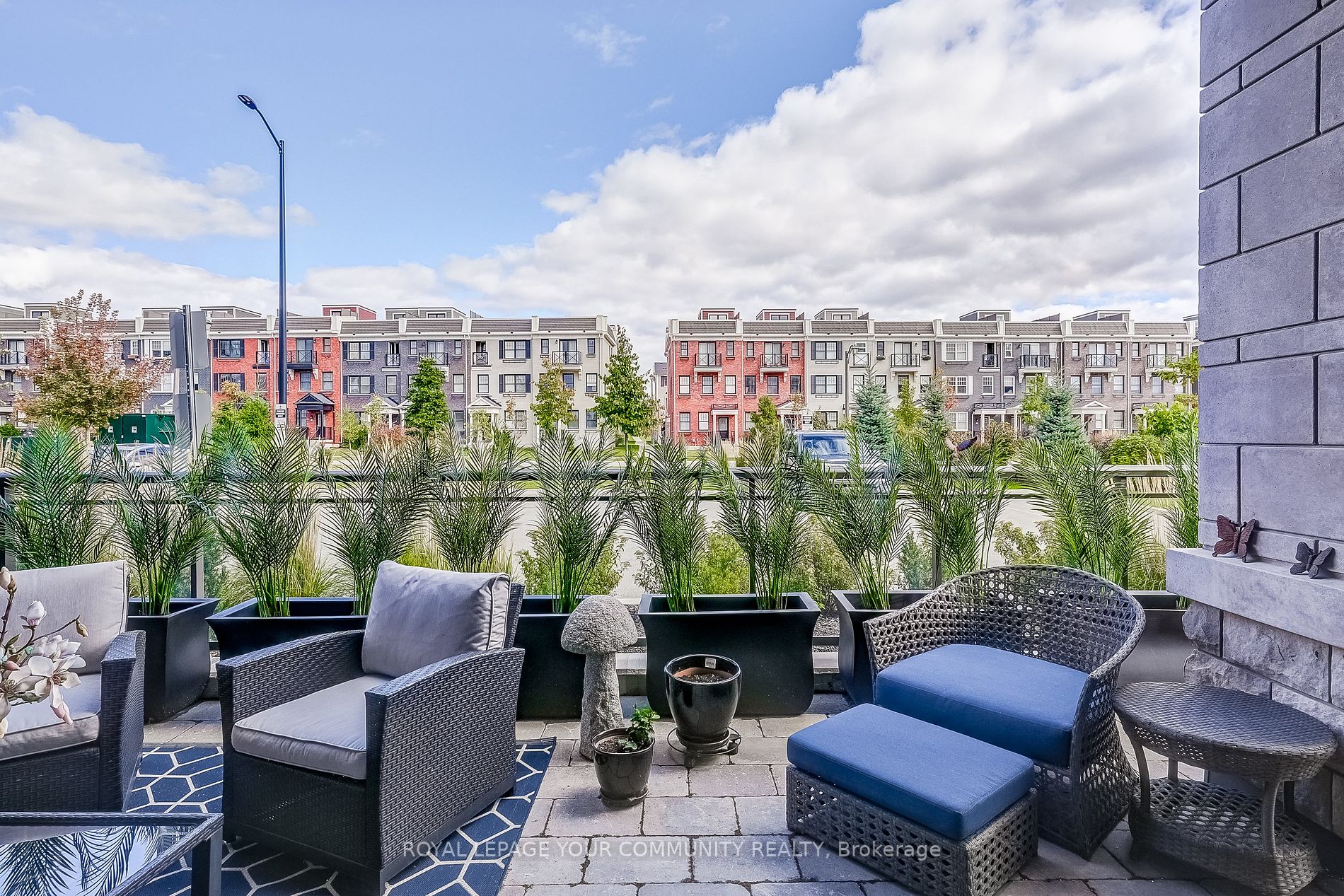 25 Baker Hill Blvd, #107