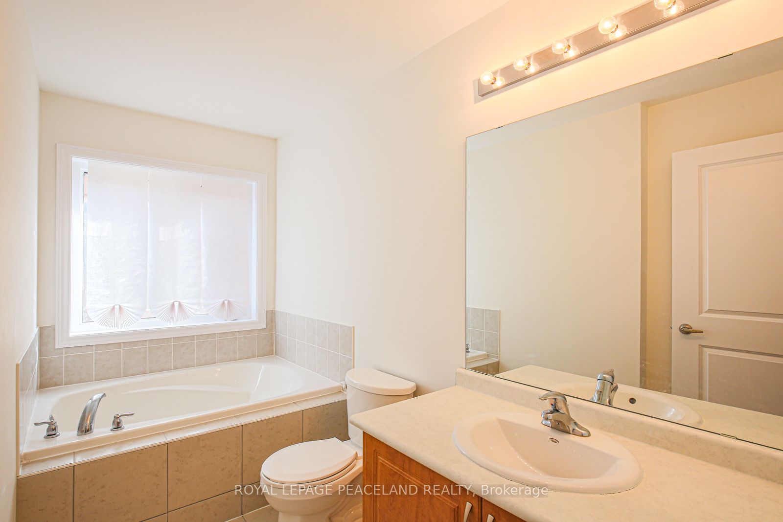 30 Robert Joffre Leet Ave