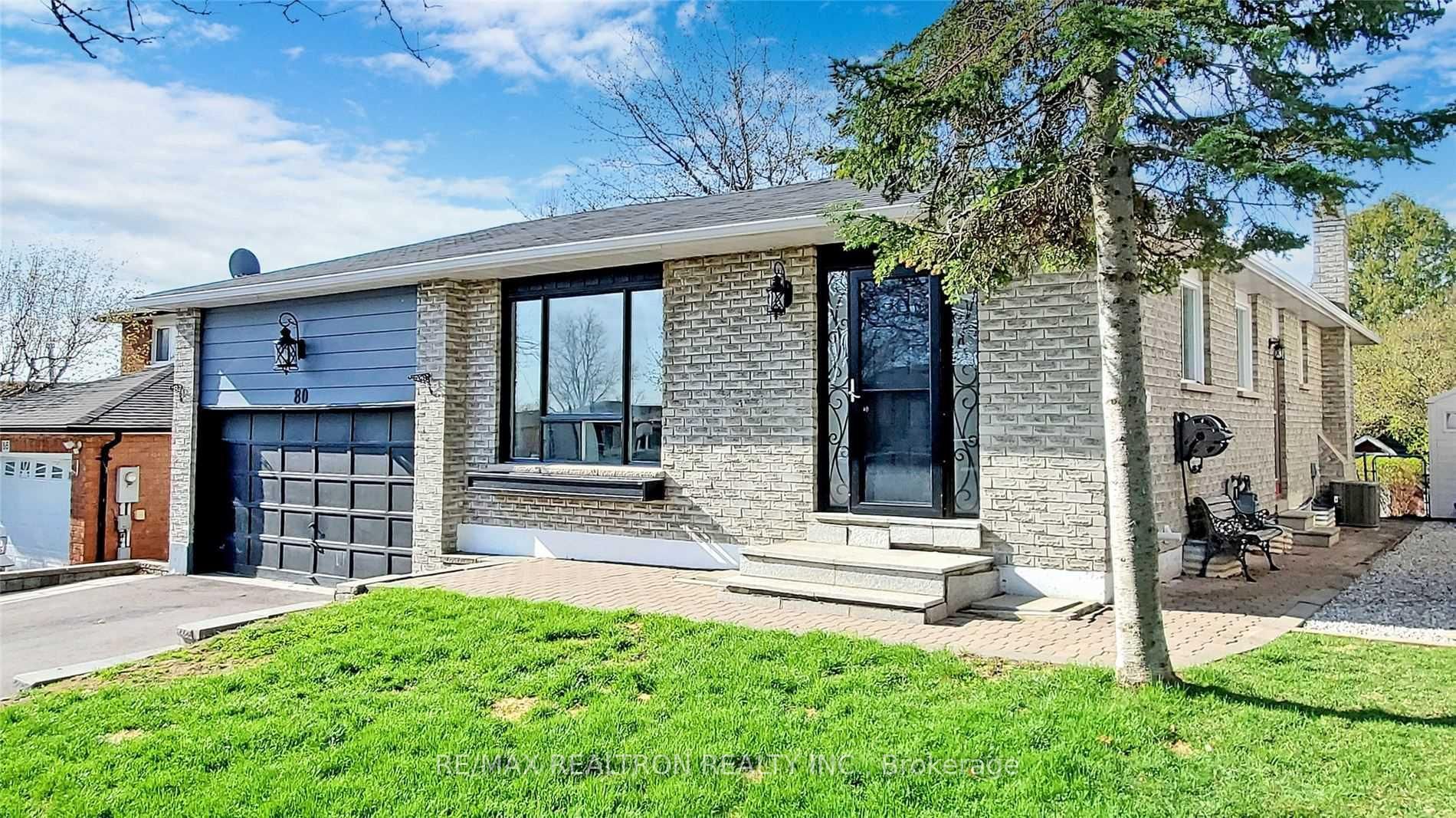 80 Maplegrove Ave, #Lower