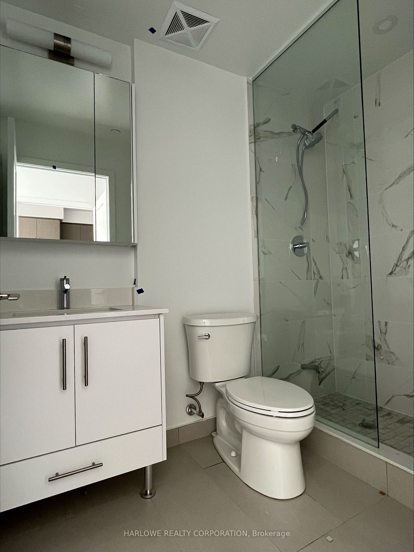 105 Oneida Crescent, #2601