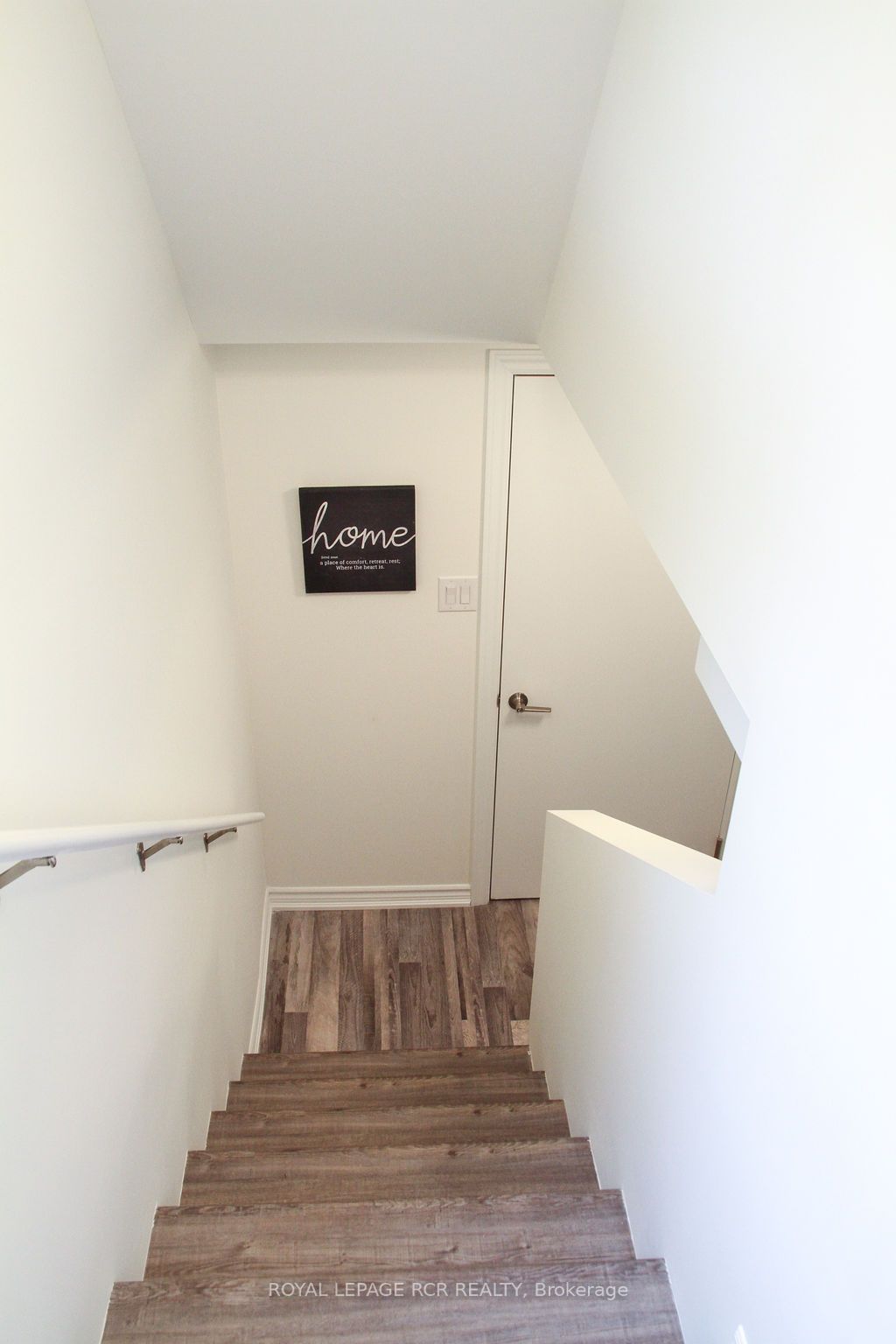 325 Amelia Street