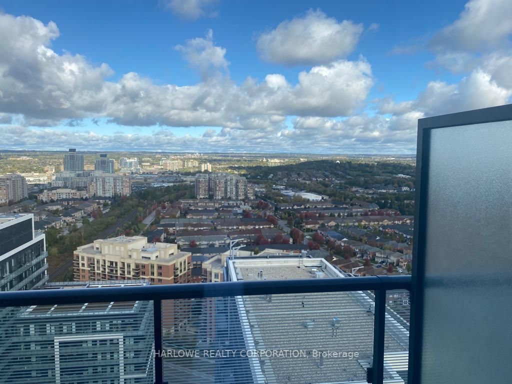 105 Oneida Cres, #2804