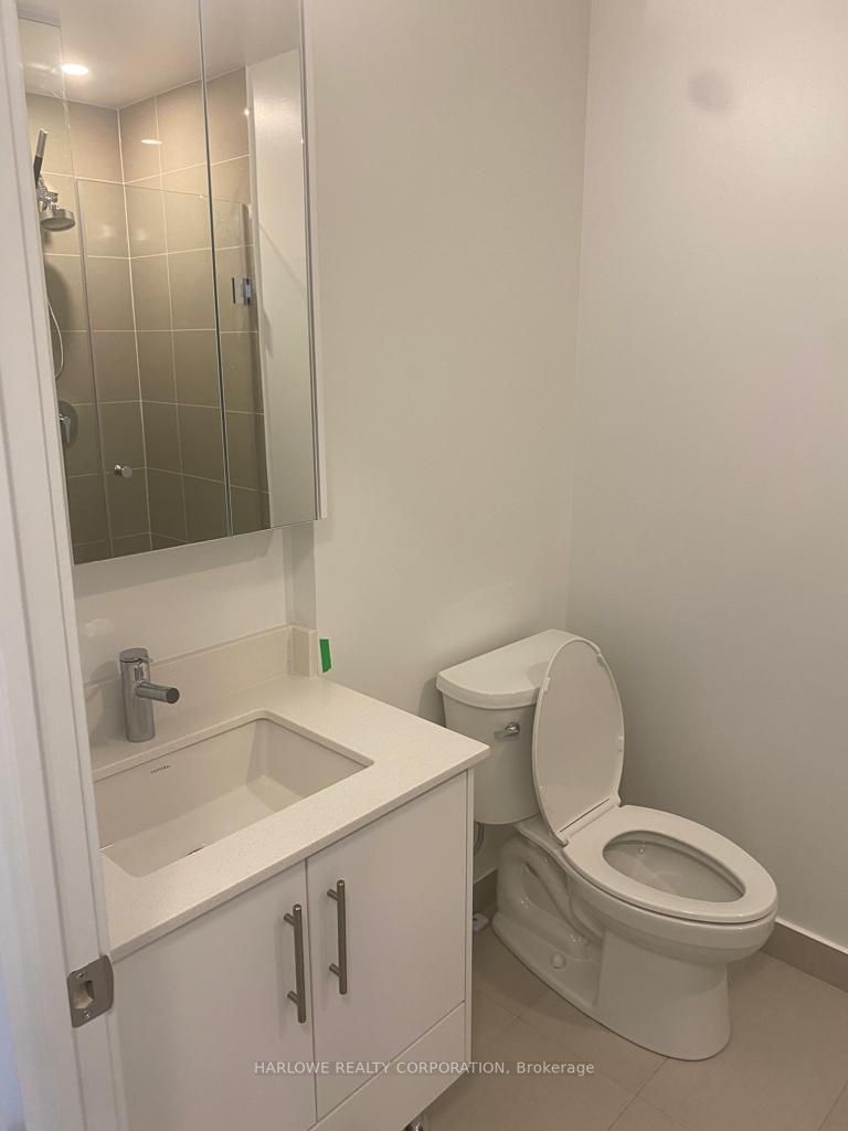 105 Oneida Cres, #2804